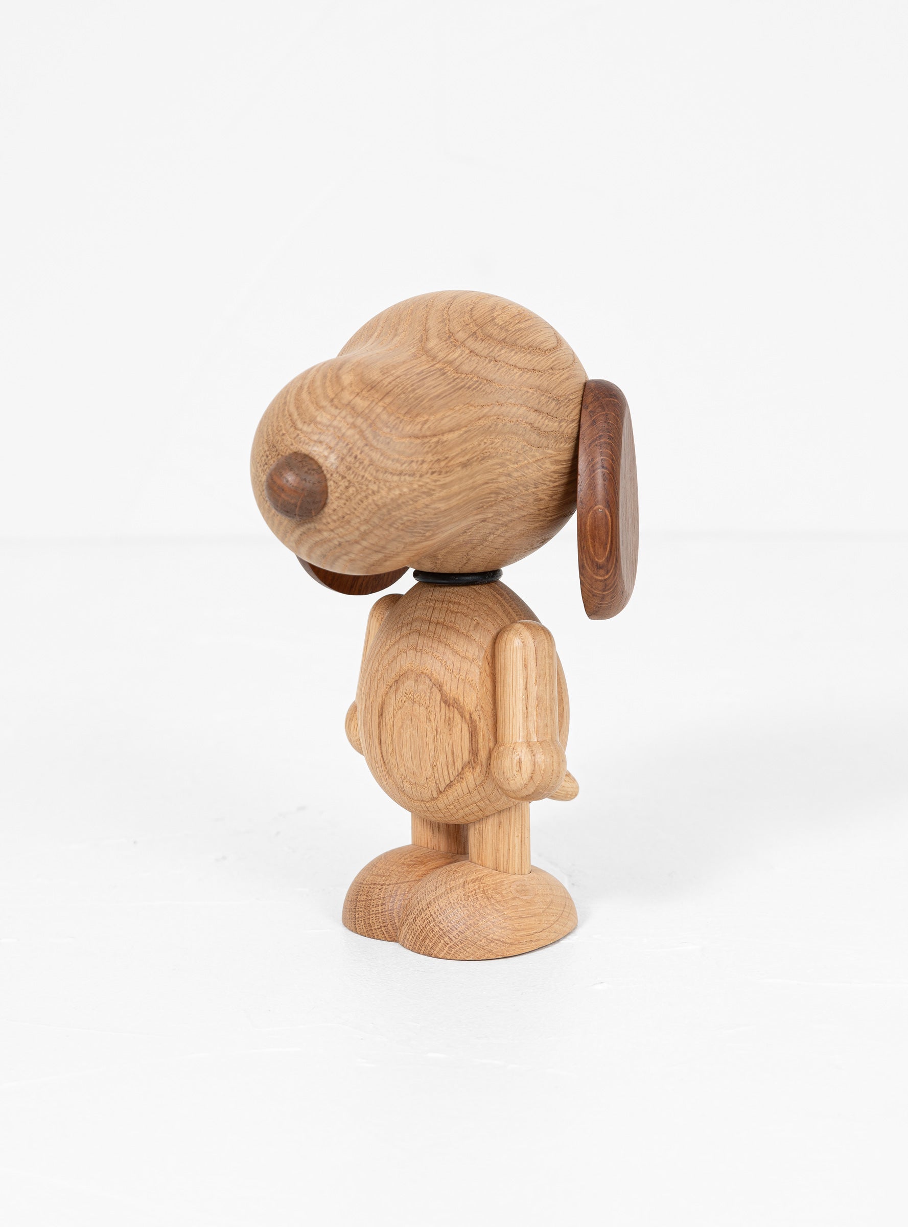  Boyhood Snoopy Large Smoke Stained Oak