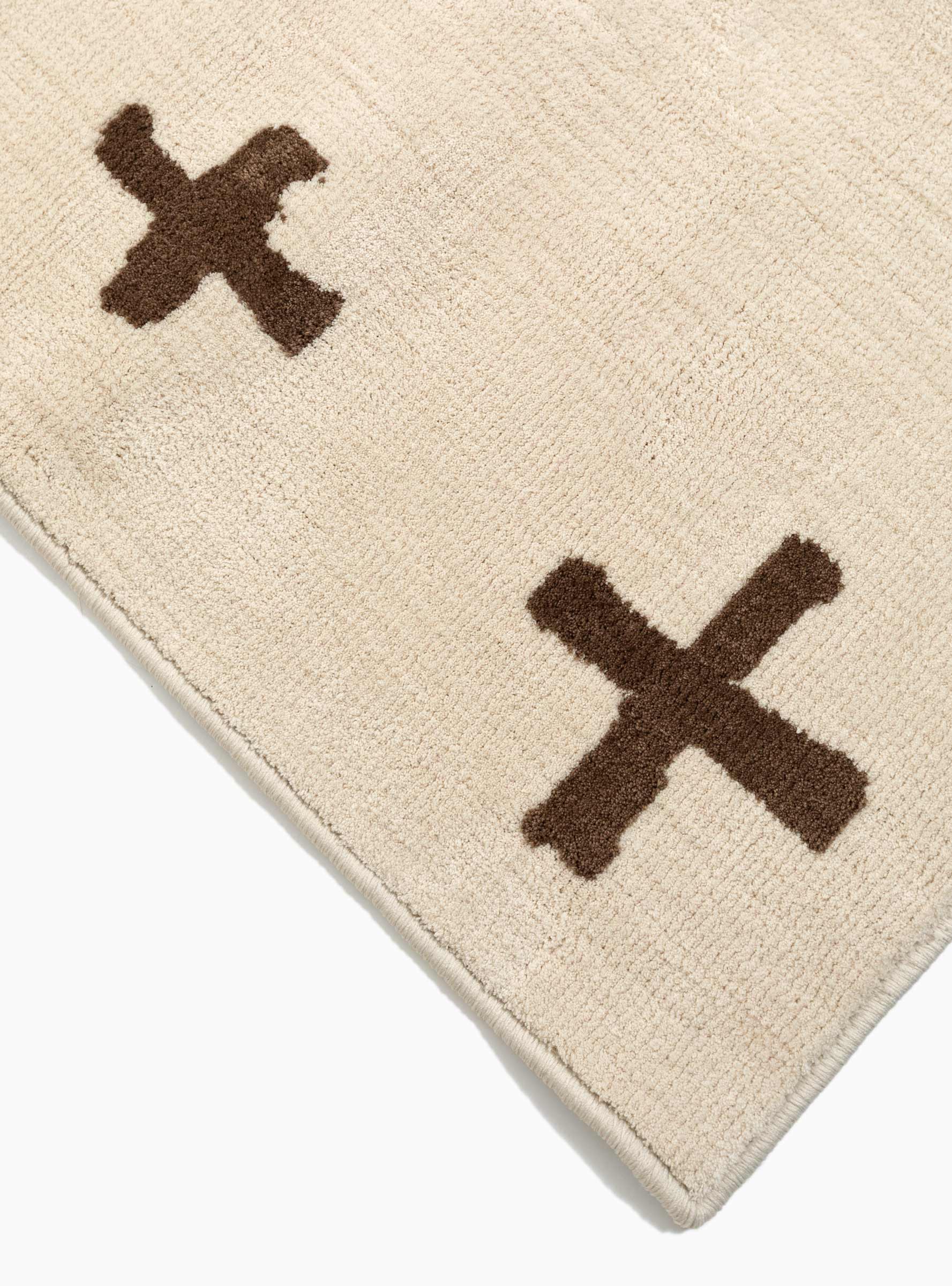  BasShu Knitted Rug Cream