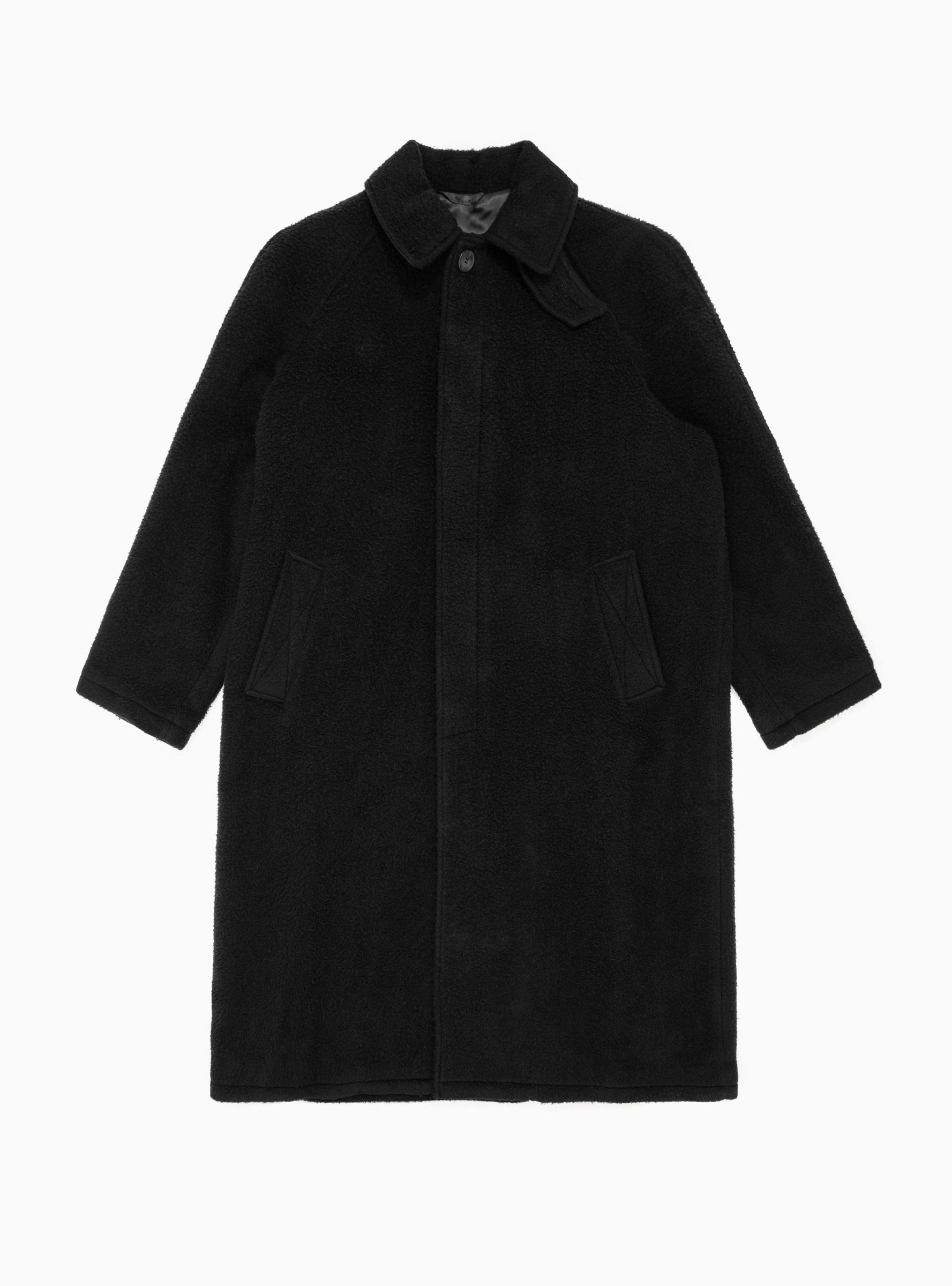  mfpen Installation Fuzz Coat Black