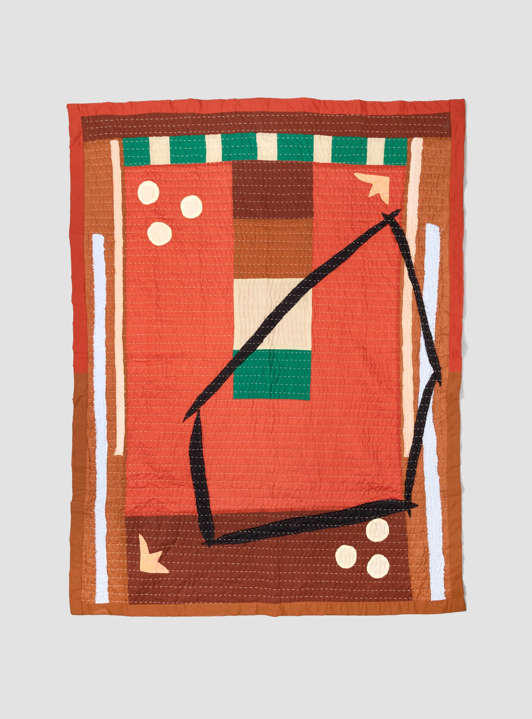  Tessa Layzelle Seated Motif Quilt Red