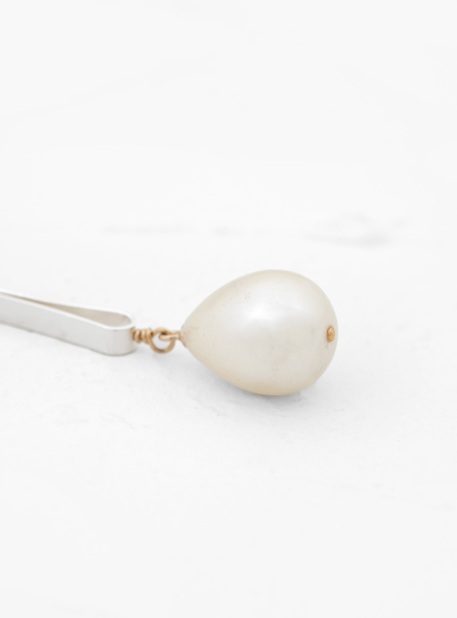  BEATRIZ PALACIOS Drop Pearl Hair Pin Silver