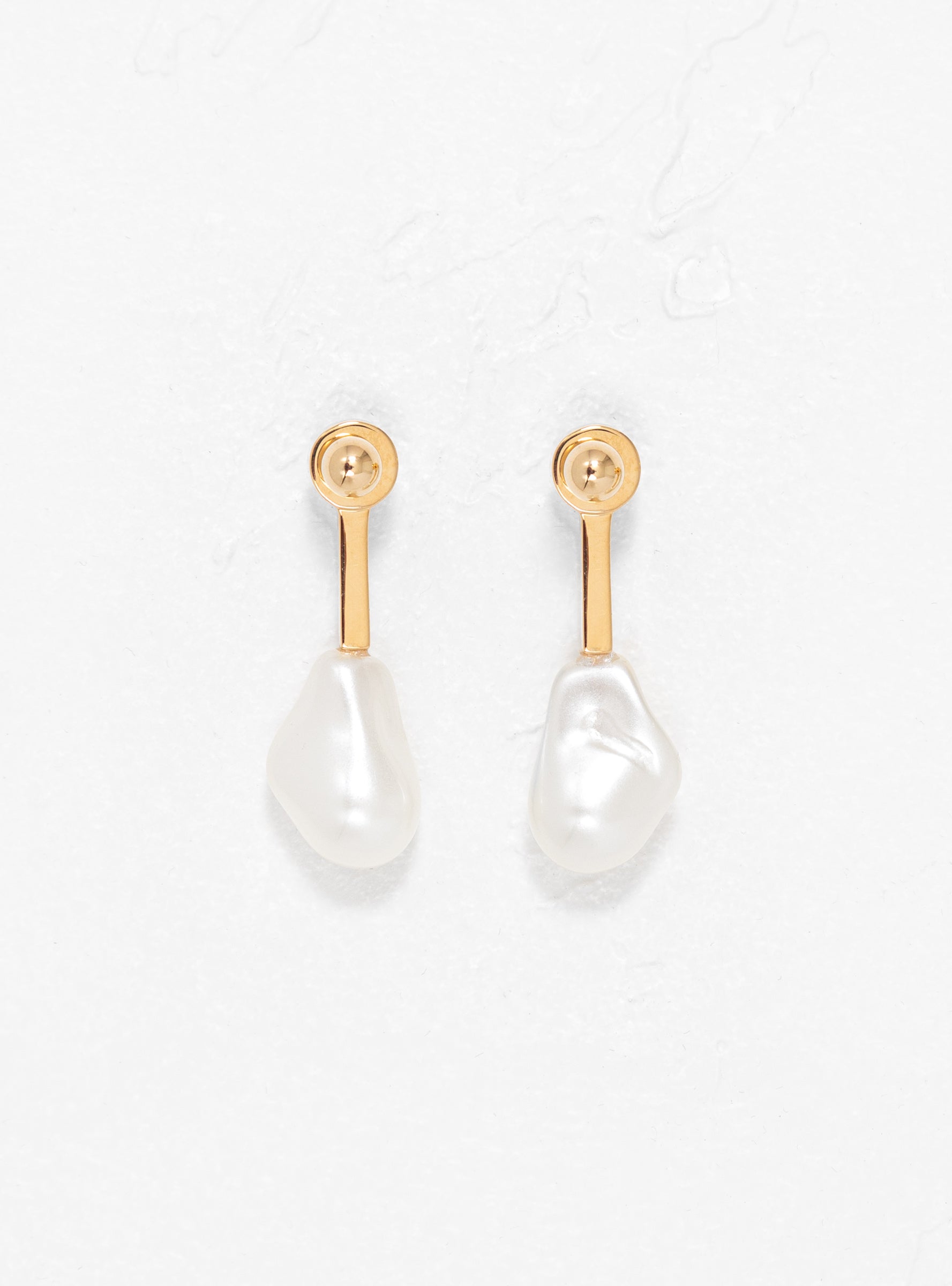  Rejina Pyo Reverse Droplet Glass Pearl Earrings Gold Tone