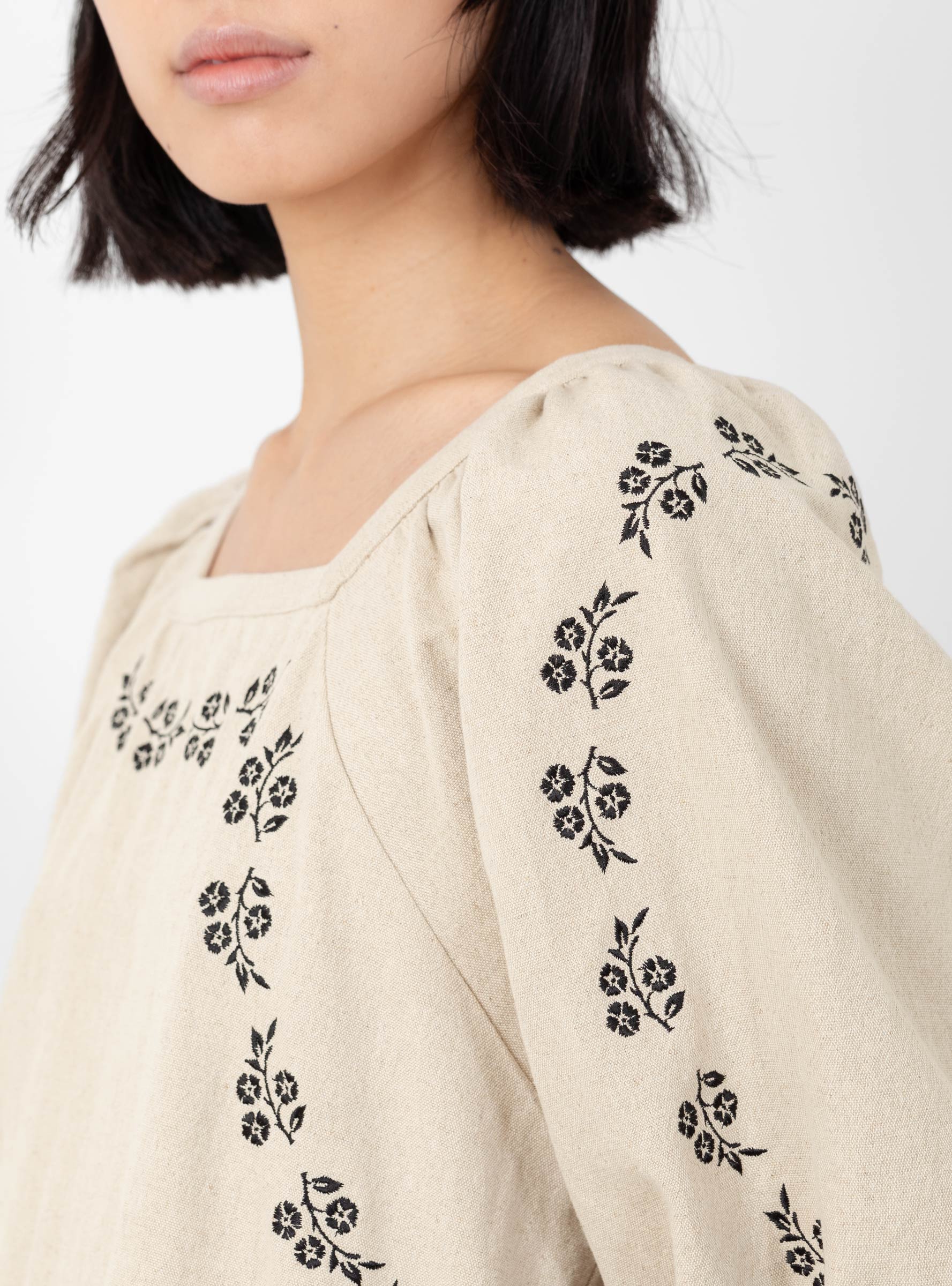  Sideline Heather Dress Oat Embroidered - Size: XS
