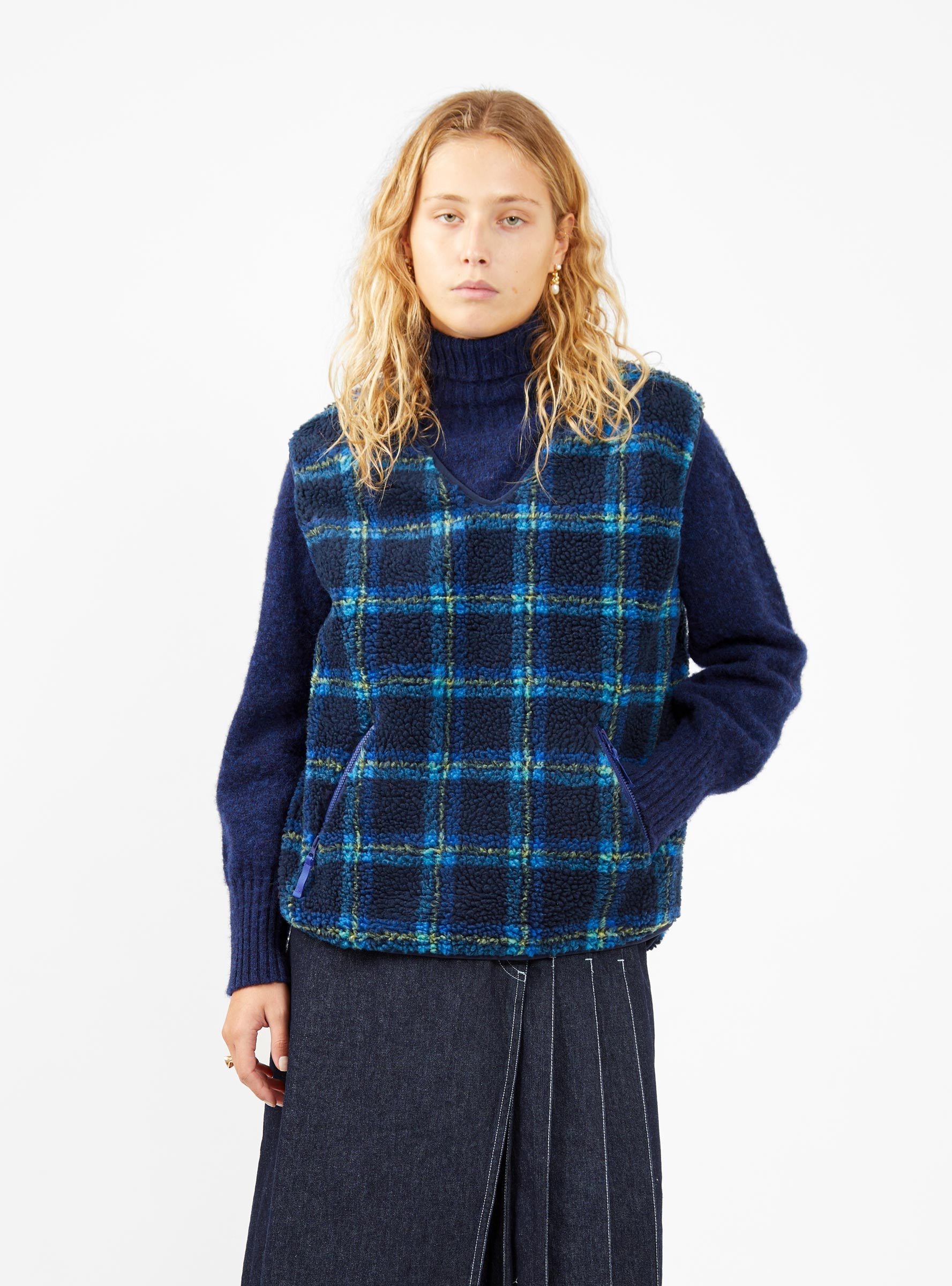  BEAMS BOY Jacquard Boa Vest Navy Check