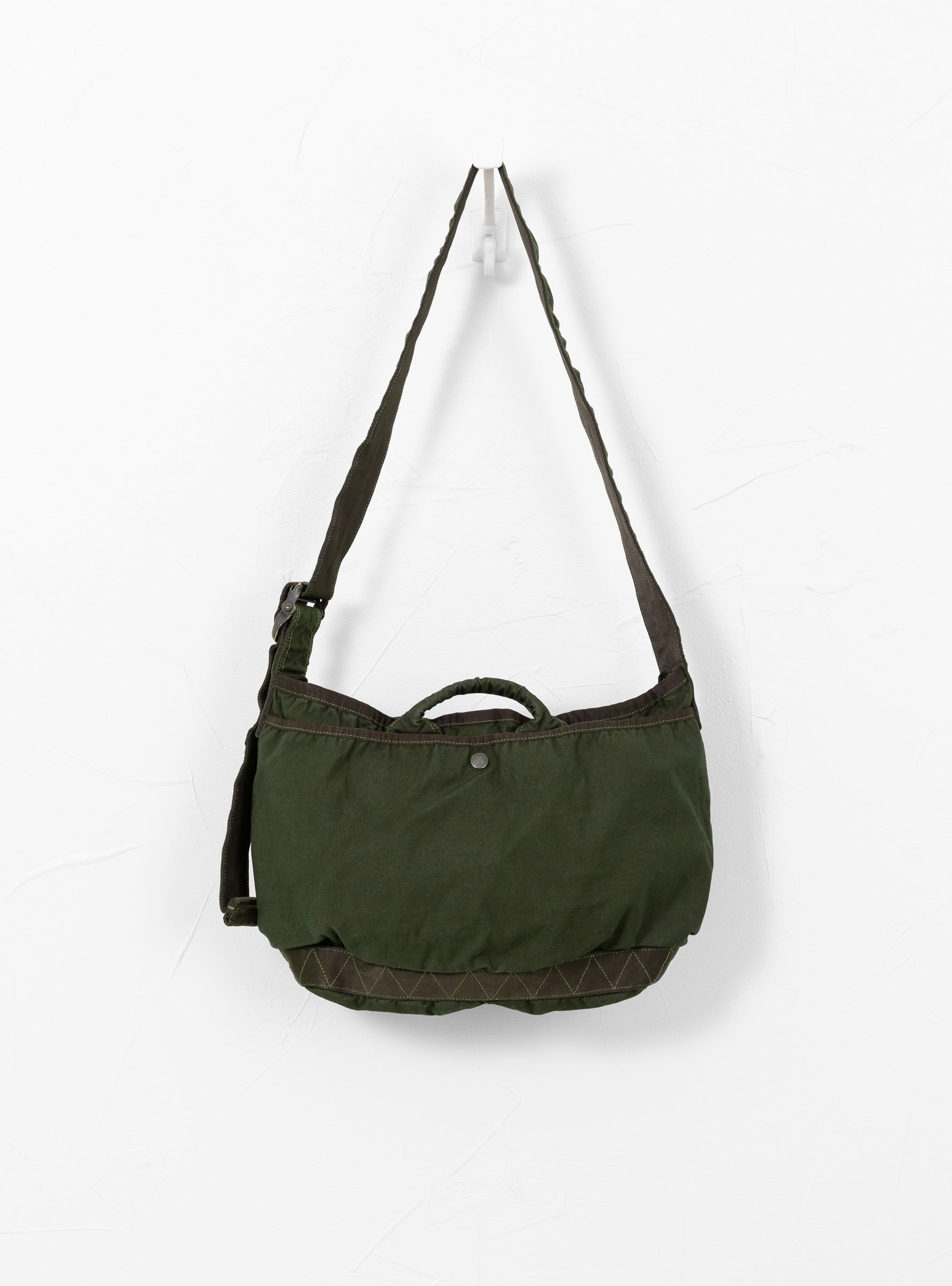  Porter Yoshida & Co. Crag Messenger Bag (M) Khaki