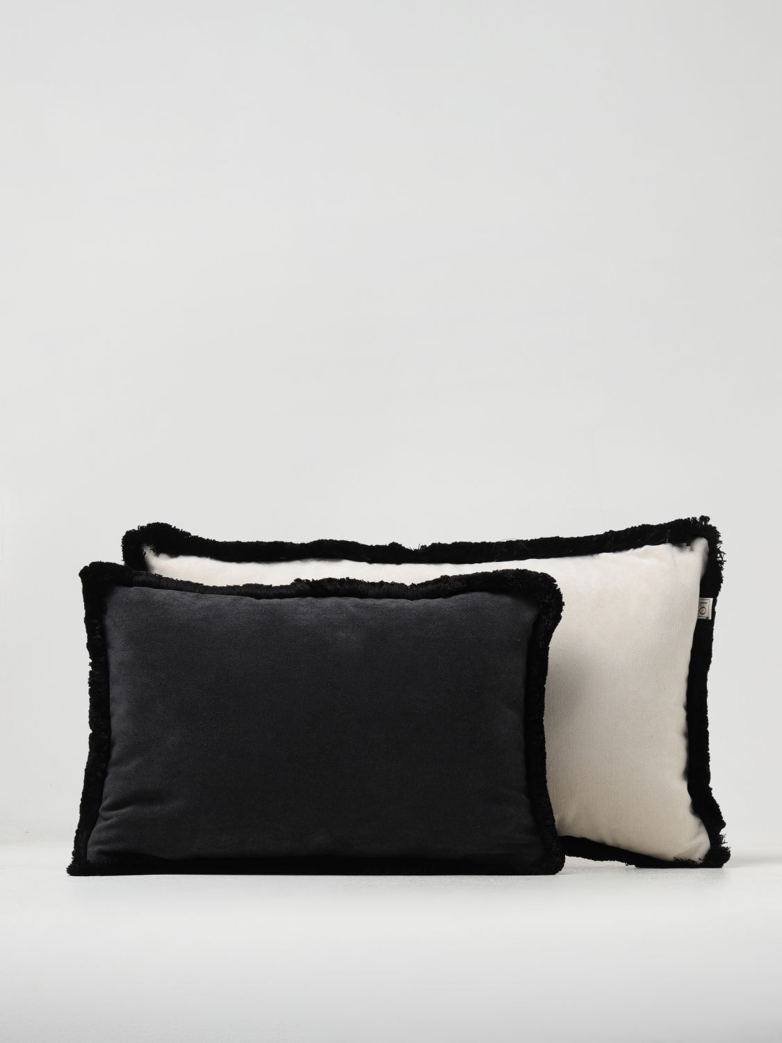  Cushions LO DECOR Lifestyle color Black
