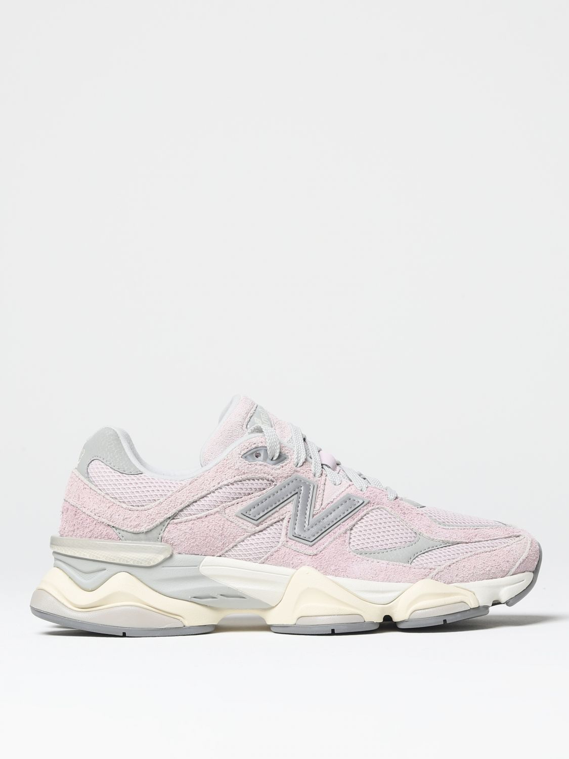 New Balance Trainers NEW BALANCE Men colour Pink