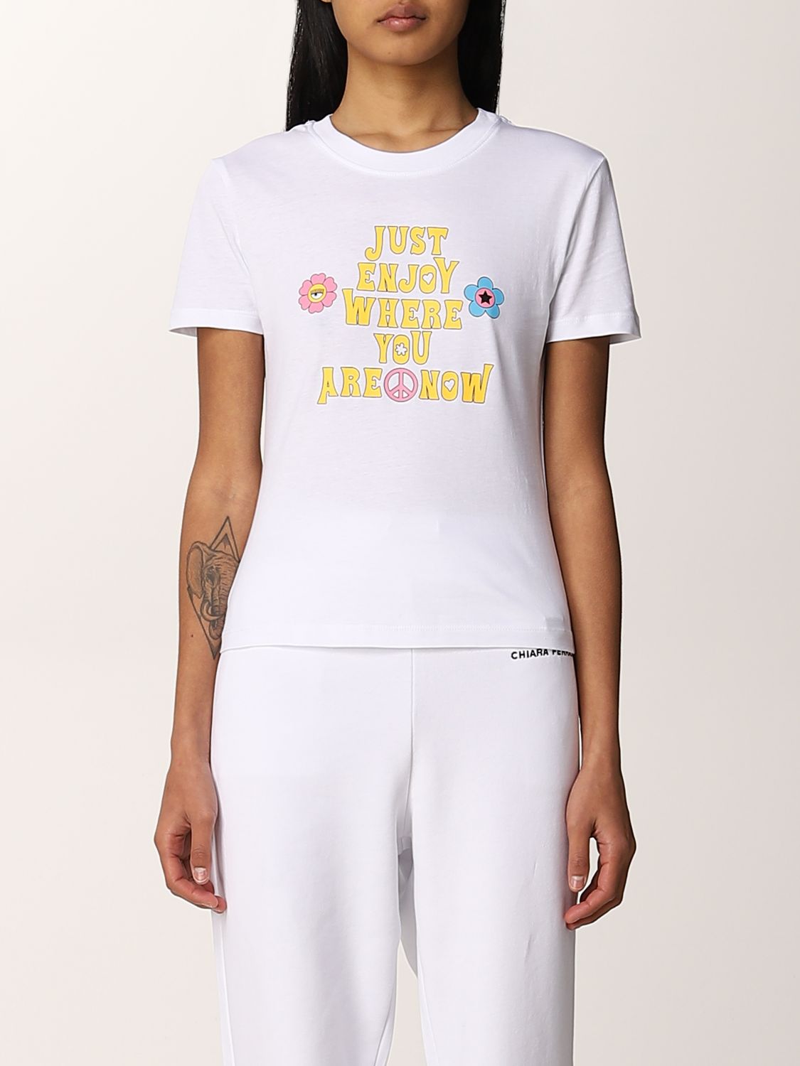 CHIARA FERRAGNI Chiara Ferragni t-shirt with just enjoy where you are now print