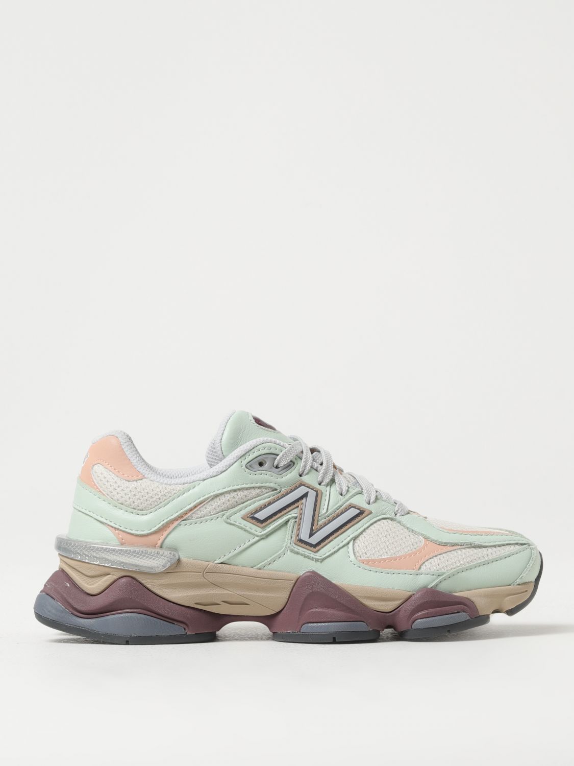 New Balance Sneakers NEW BALANCE Woman colour Grey