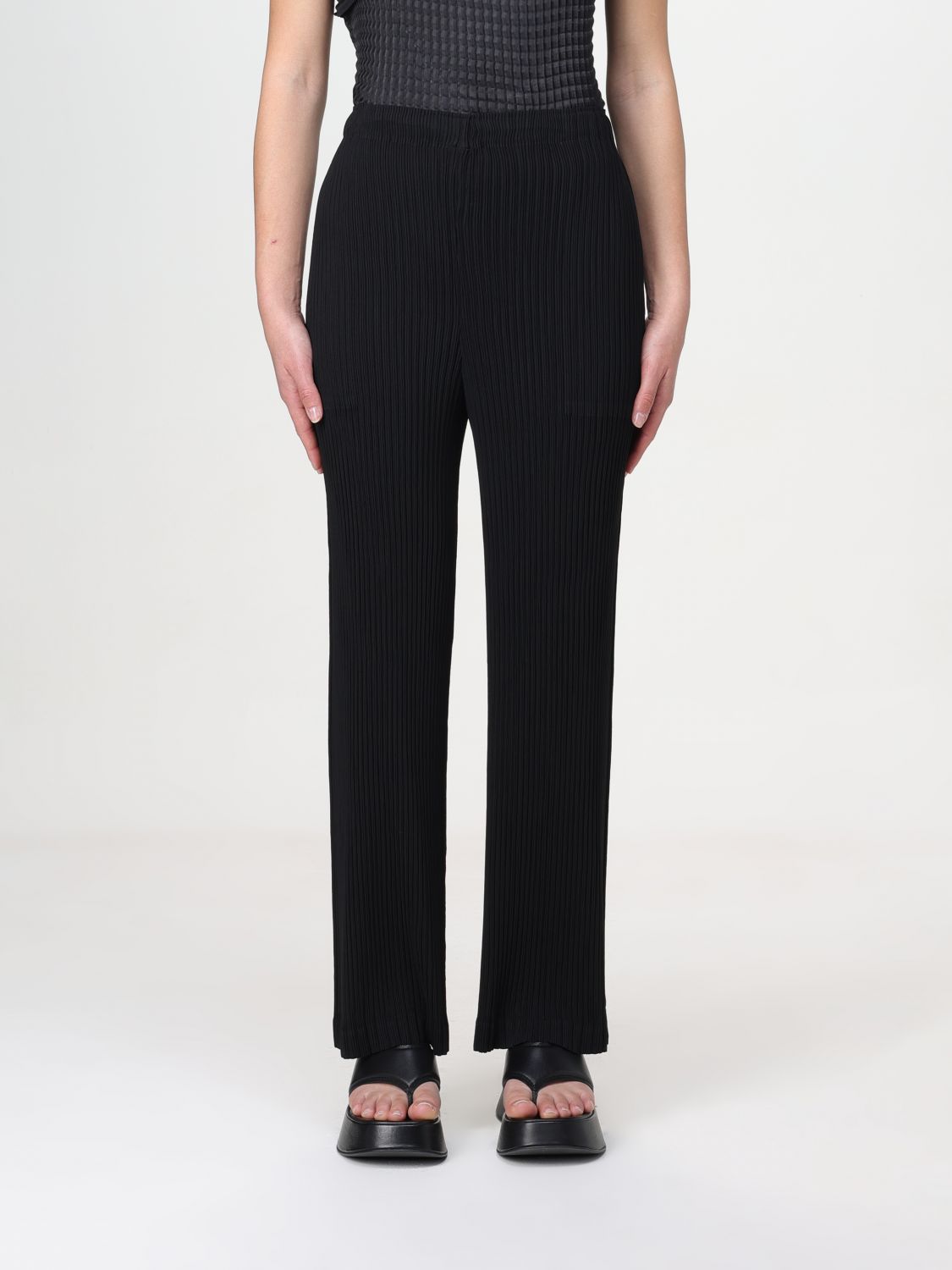 Issey Miyake Trousers ISSEY MIYAKE Woman colour Black