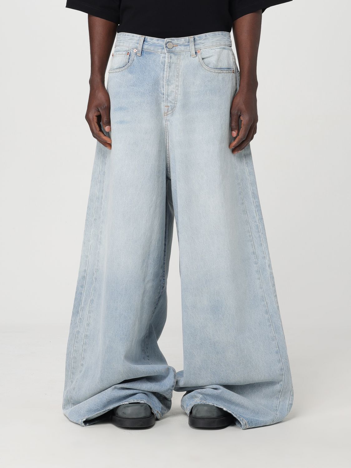 Vetements Jeans VETEMENTS Men color Blue