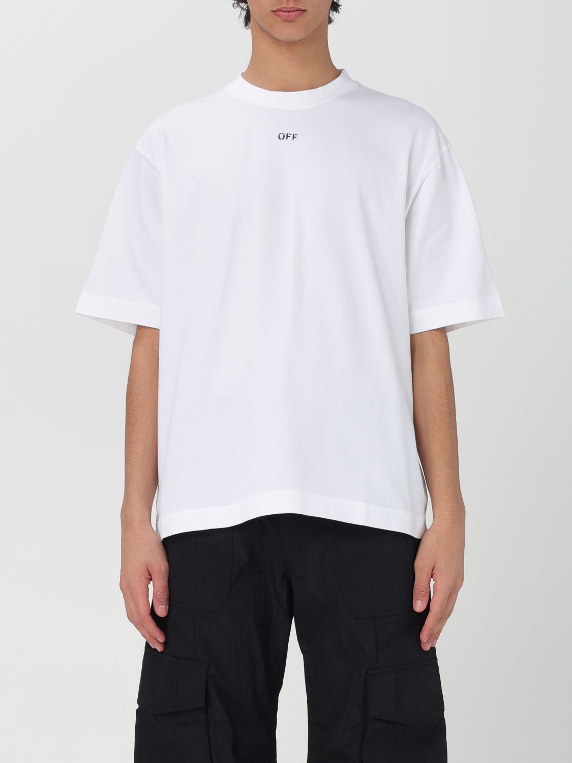 OFF-WHITE T-Shirt OFF-WHITE Men colour Black