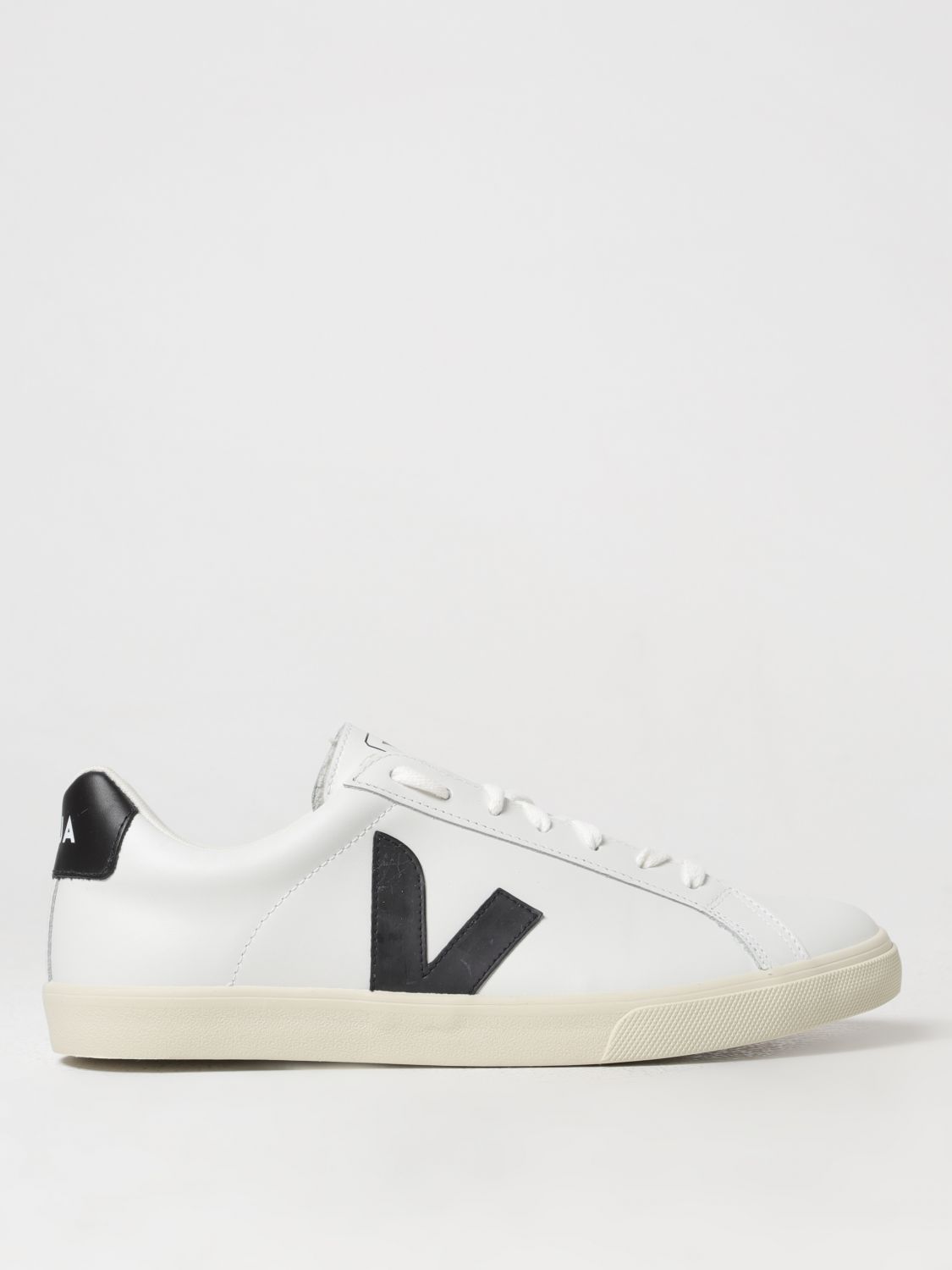 Veja Trainers VEJA Men colour White