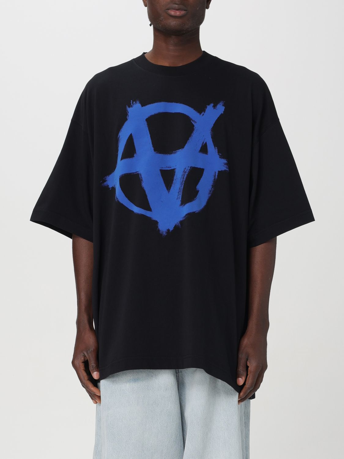 Vetements T-Shirt VETEMENTS Men color Black