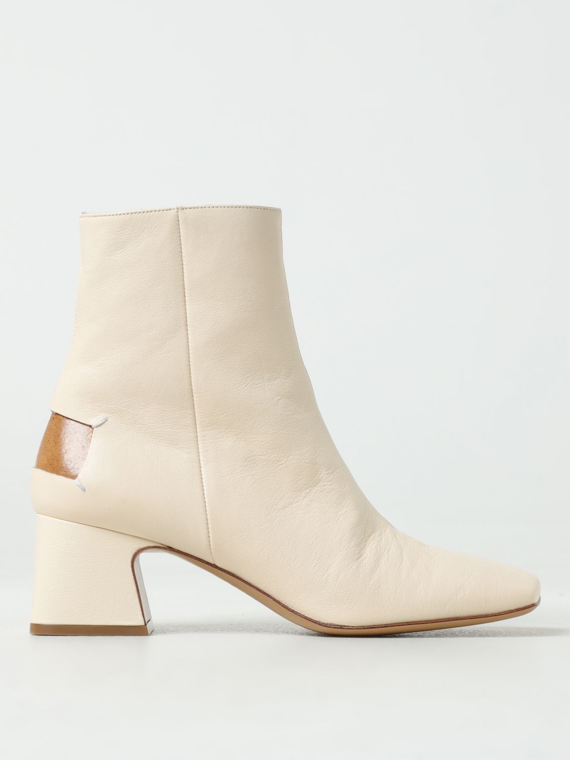 Maison Margiela Flat Ankle Boots MAISON MARGIELA Woman colour Cream