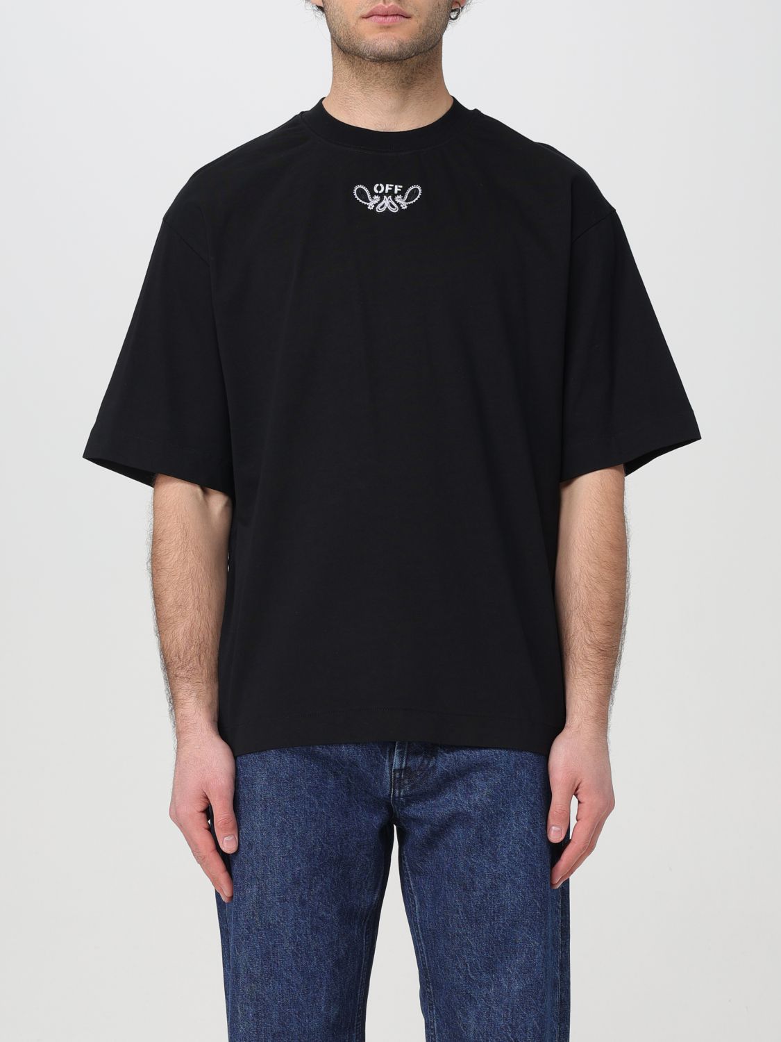 OFF-WHITE T-Shirt OFF-WHITE Men colour Black