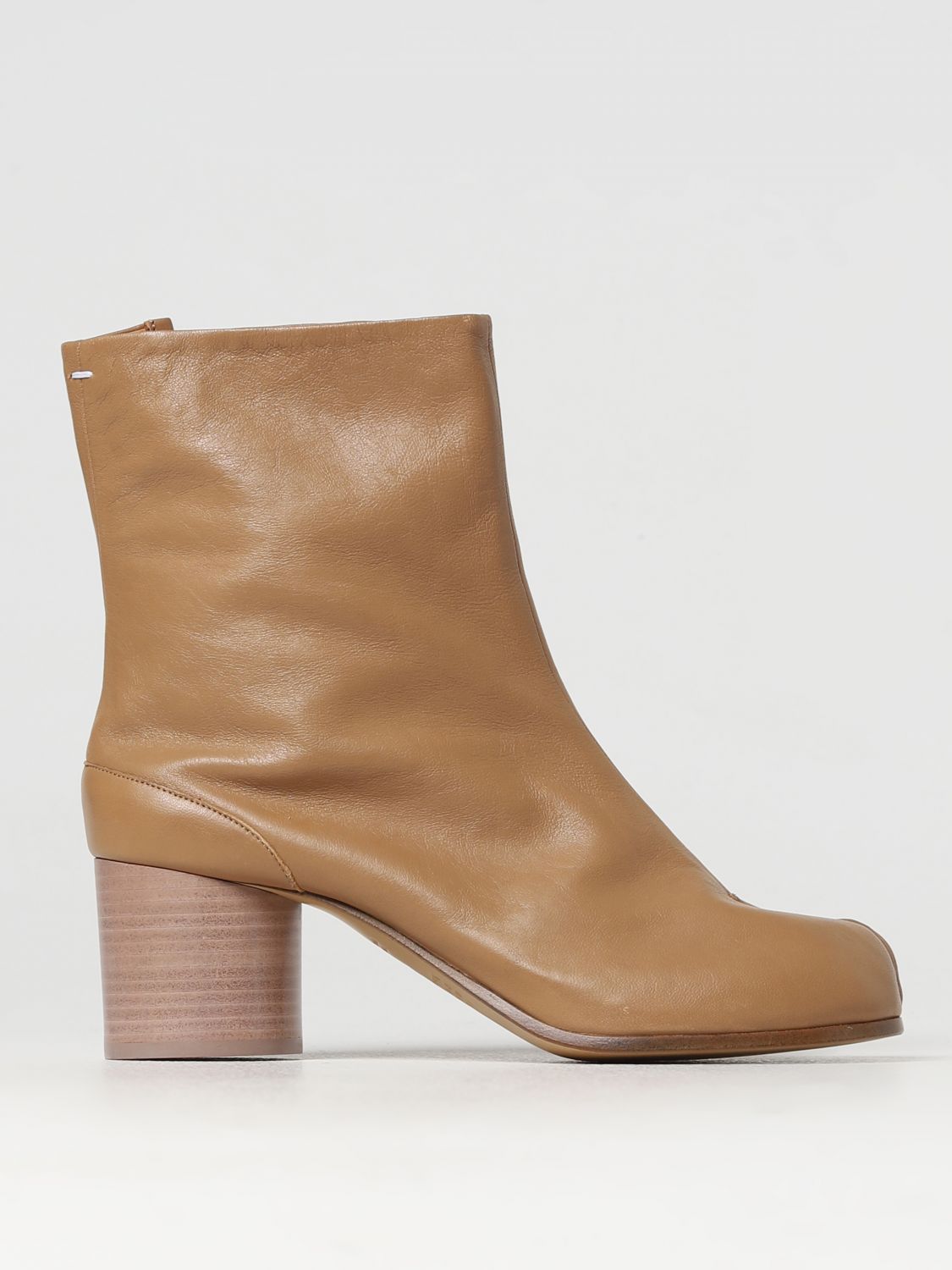 Maison Margiela Flat Ankle Boots MAISON MARGIELA Woman colour Camel