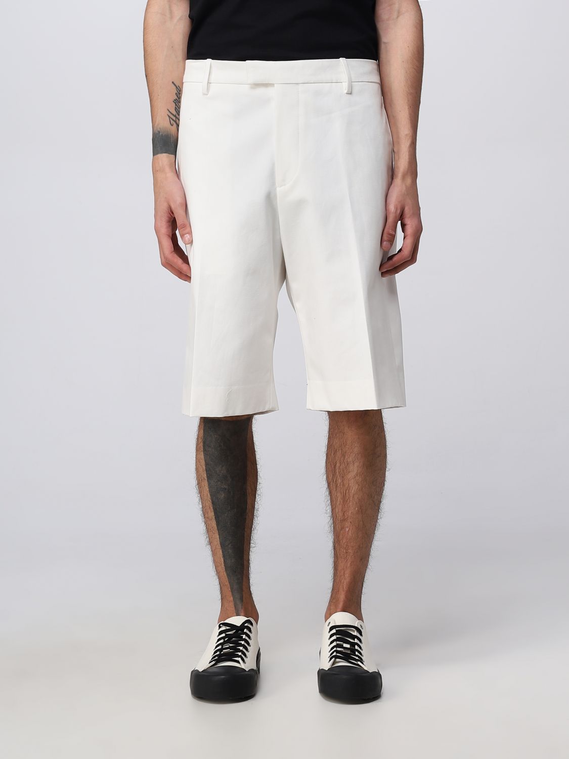 Alexander McQueen Short ALEXANDER MCQUEEN Men colour White