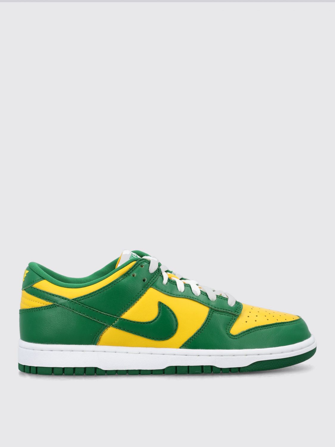 Nike Sneakers NIKE Men color Green