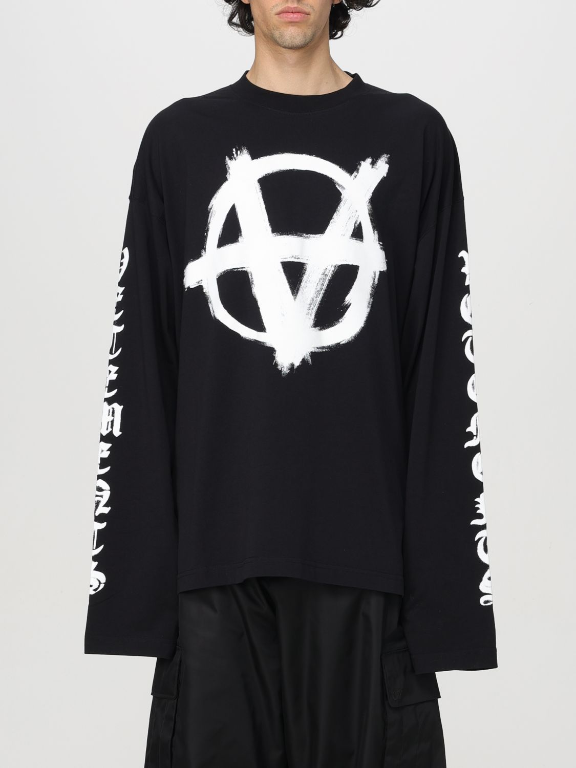 Vetements T-Shirt VETEMENTS Men color Black