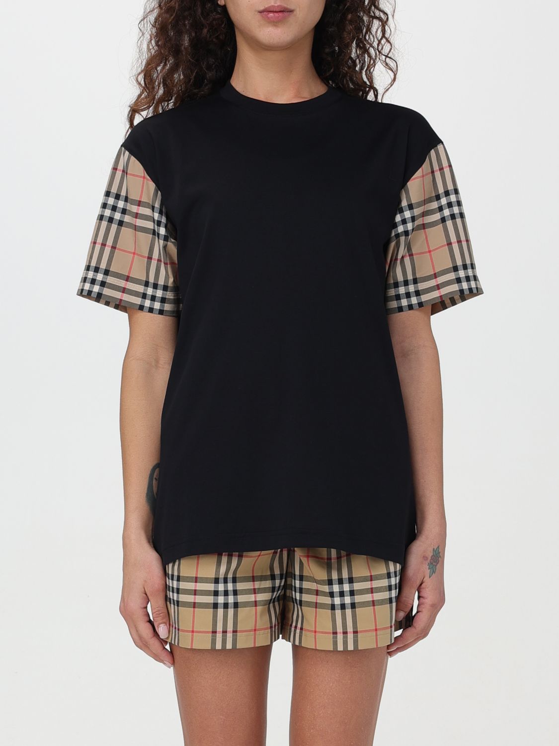 Burberry T-Shirt BURBERRY Woman colour Black