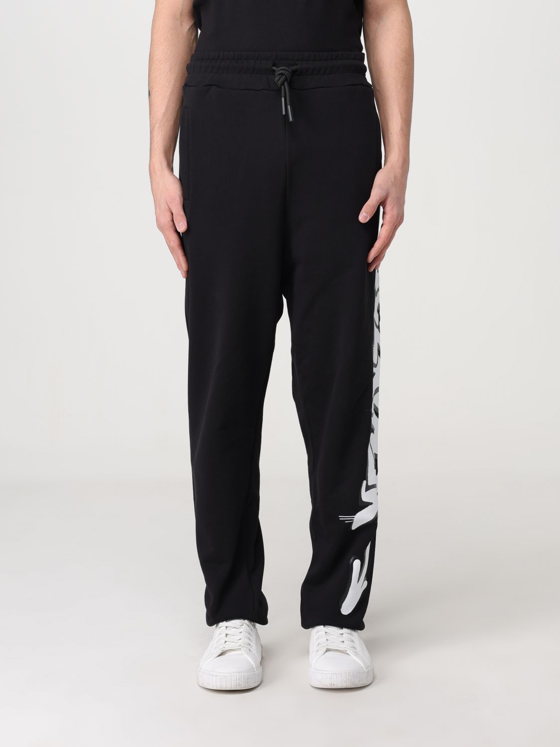 Disclaimer Trousers DISCLAIMER Men colour Black