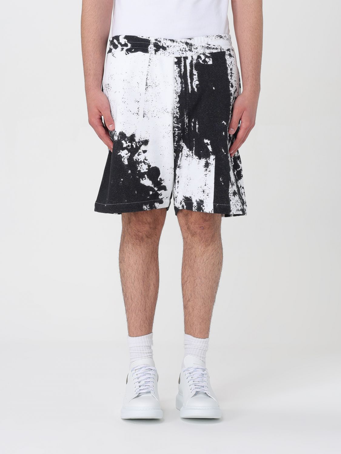 Alexander McQueen Short ALEXANDER MCQUEEN Men colour Black