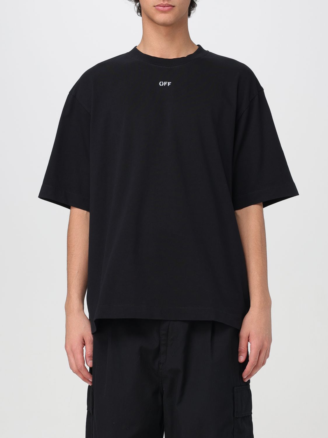 OFF-WHITE T-Shirt OFF-WHITE Men colour Black 1