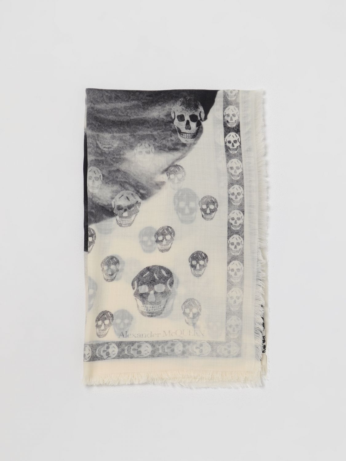 Alexander McQueen Scarf ALEXANDER MCQUEEN Woman colour White