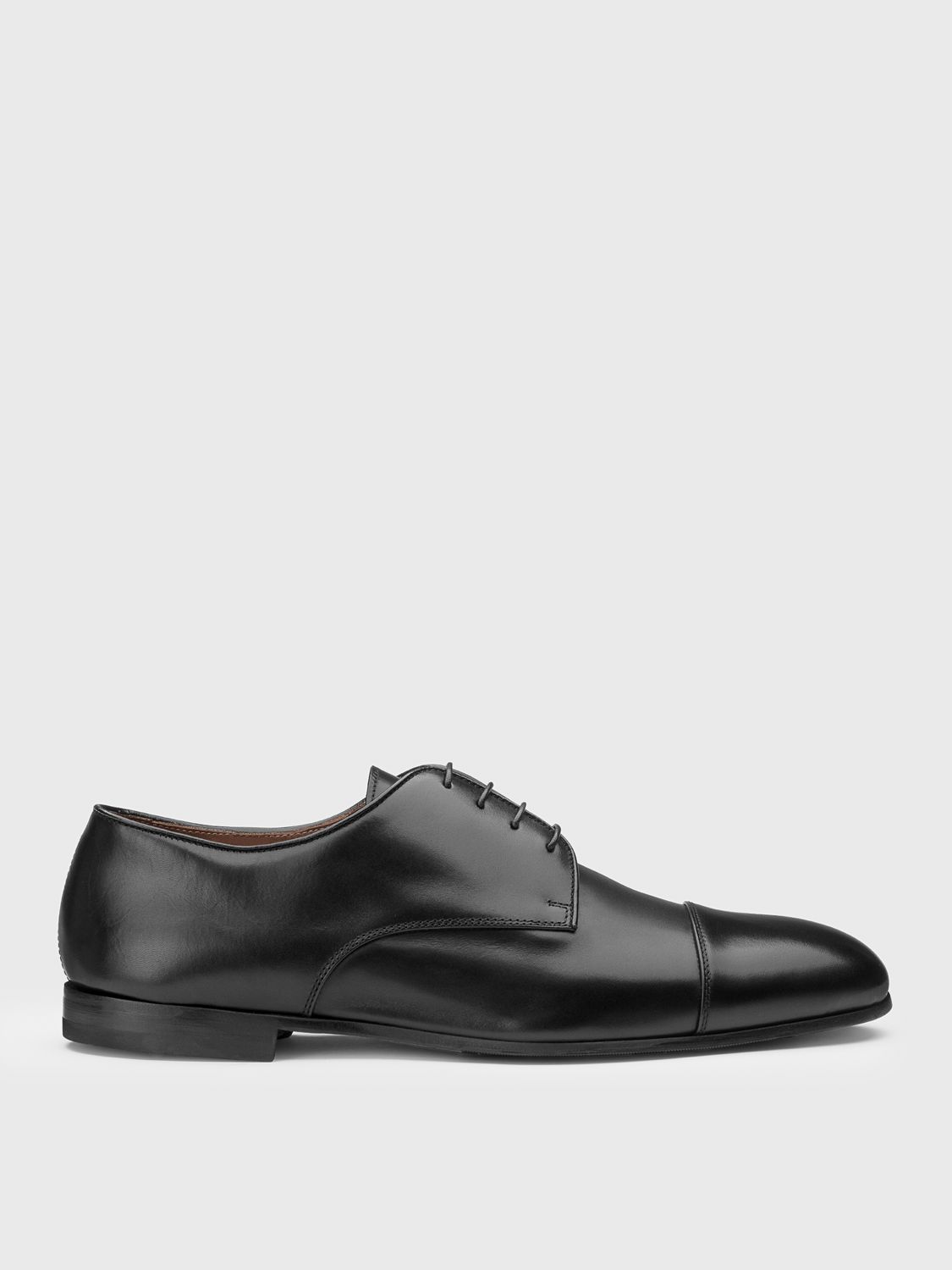 Doucal's Brogue Shoes DOUCAL'S Men colour Black