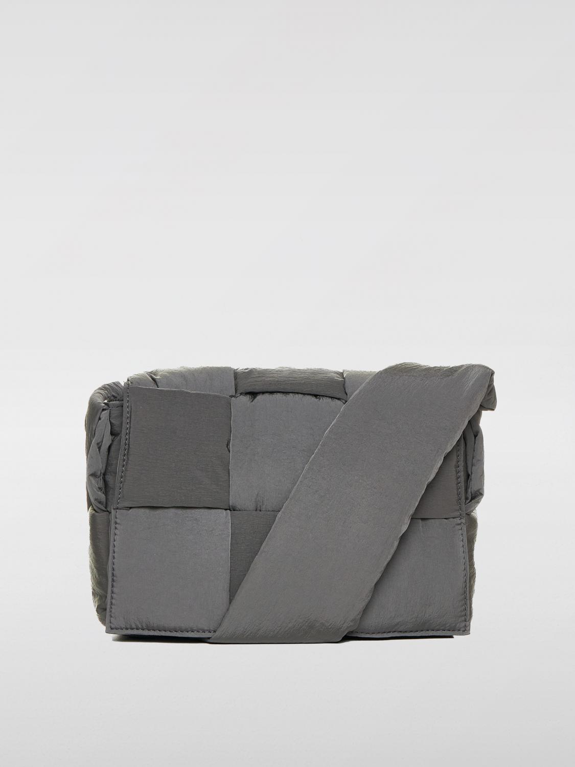 Bottega Veneta Bottega Veneta Padded Tech Cassette bag in woven nylon