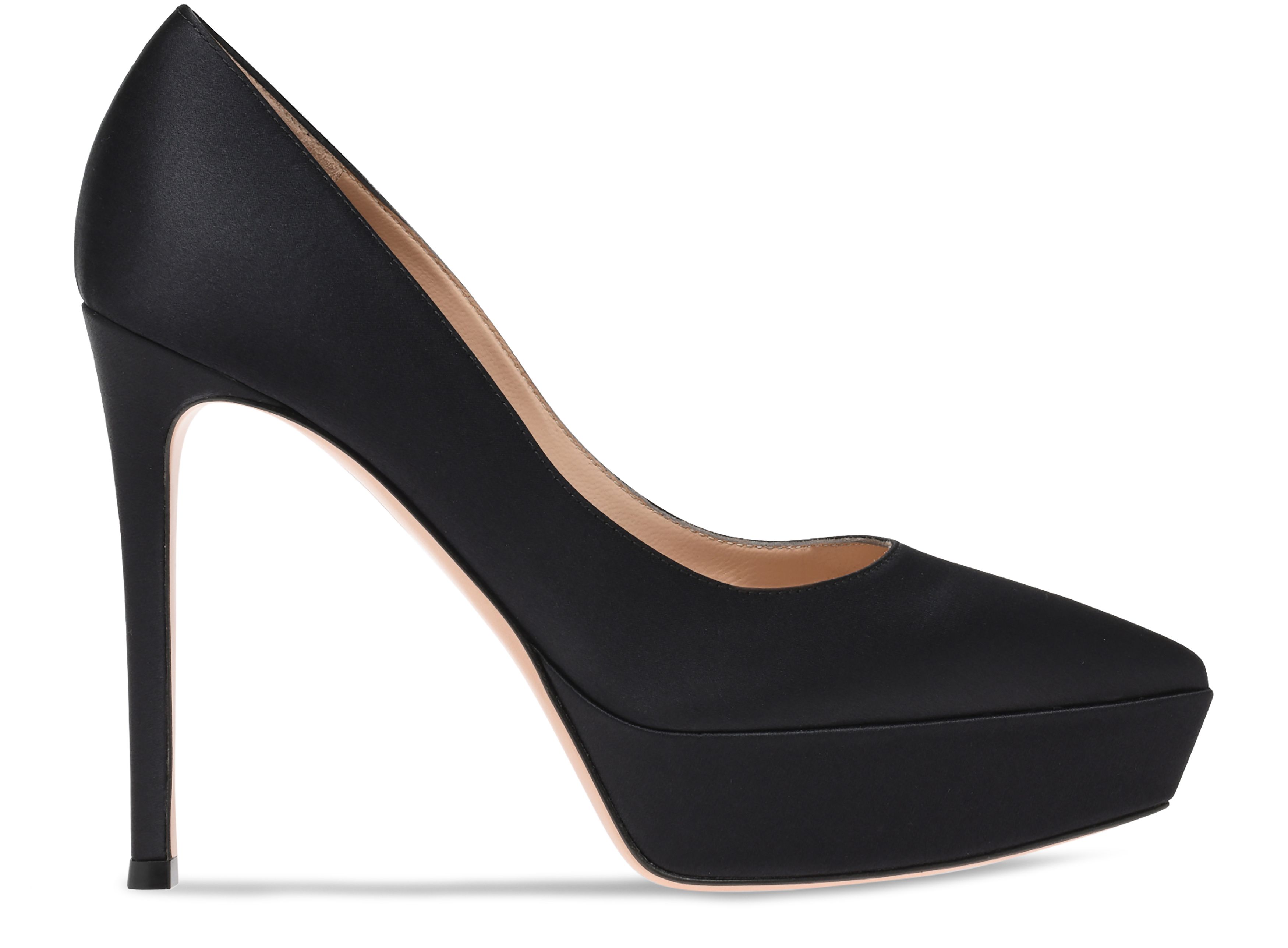 Gianvito Rossi Dasha Court shoes