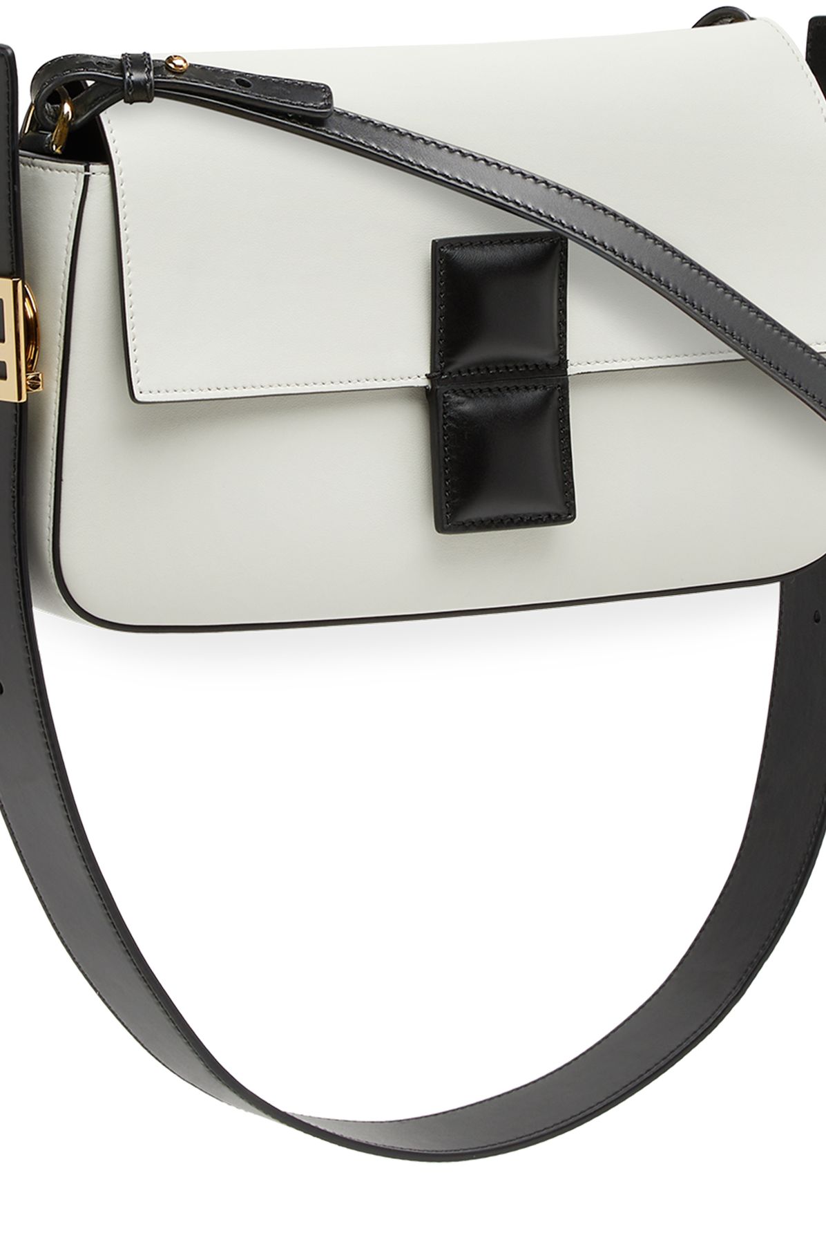 FENDI Baguette Twist bag