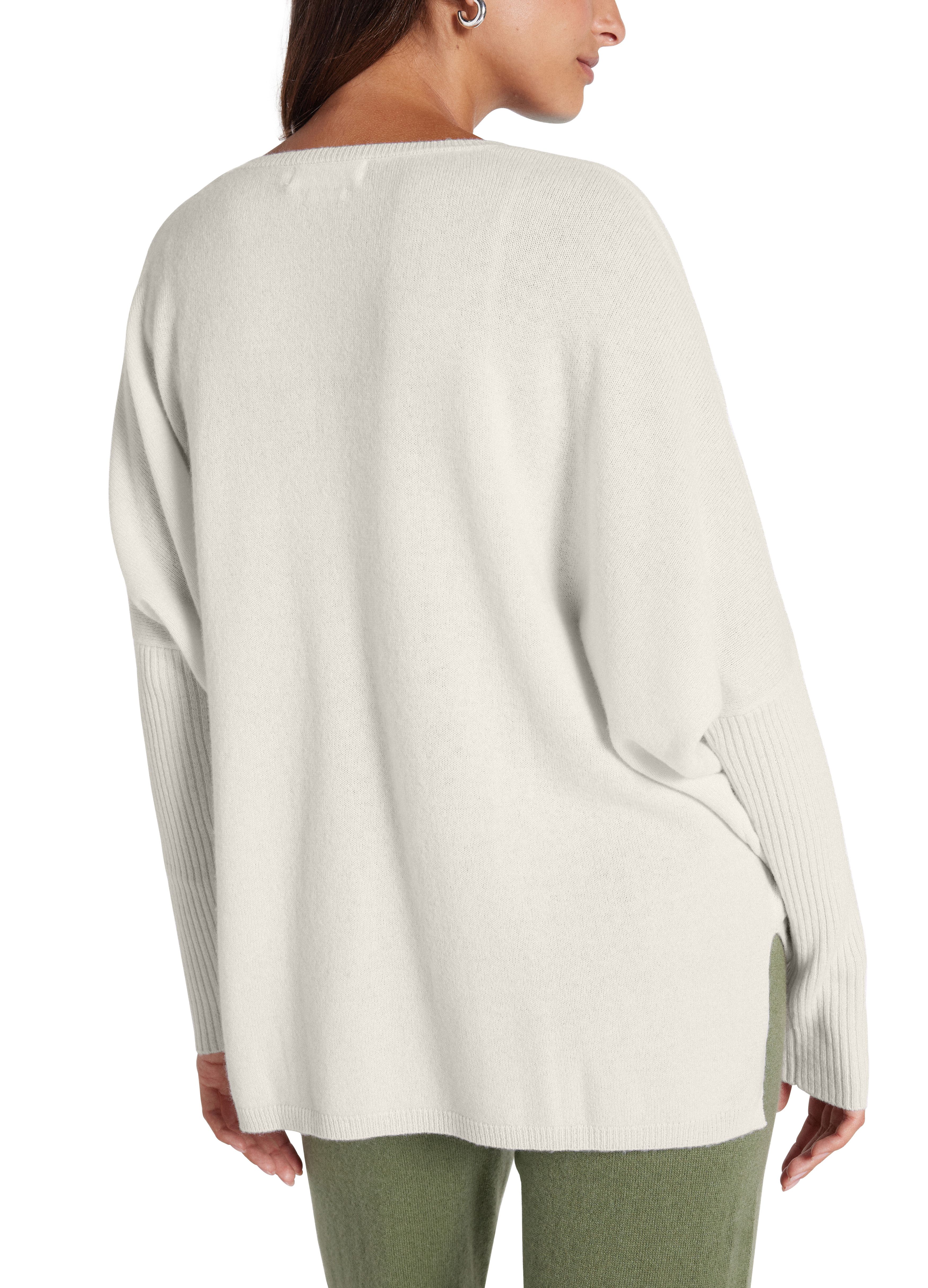  Faustine v-neck cashmere poncho