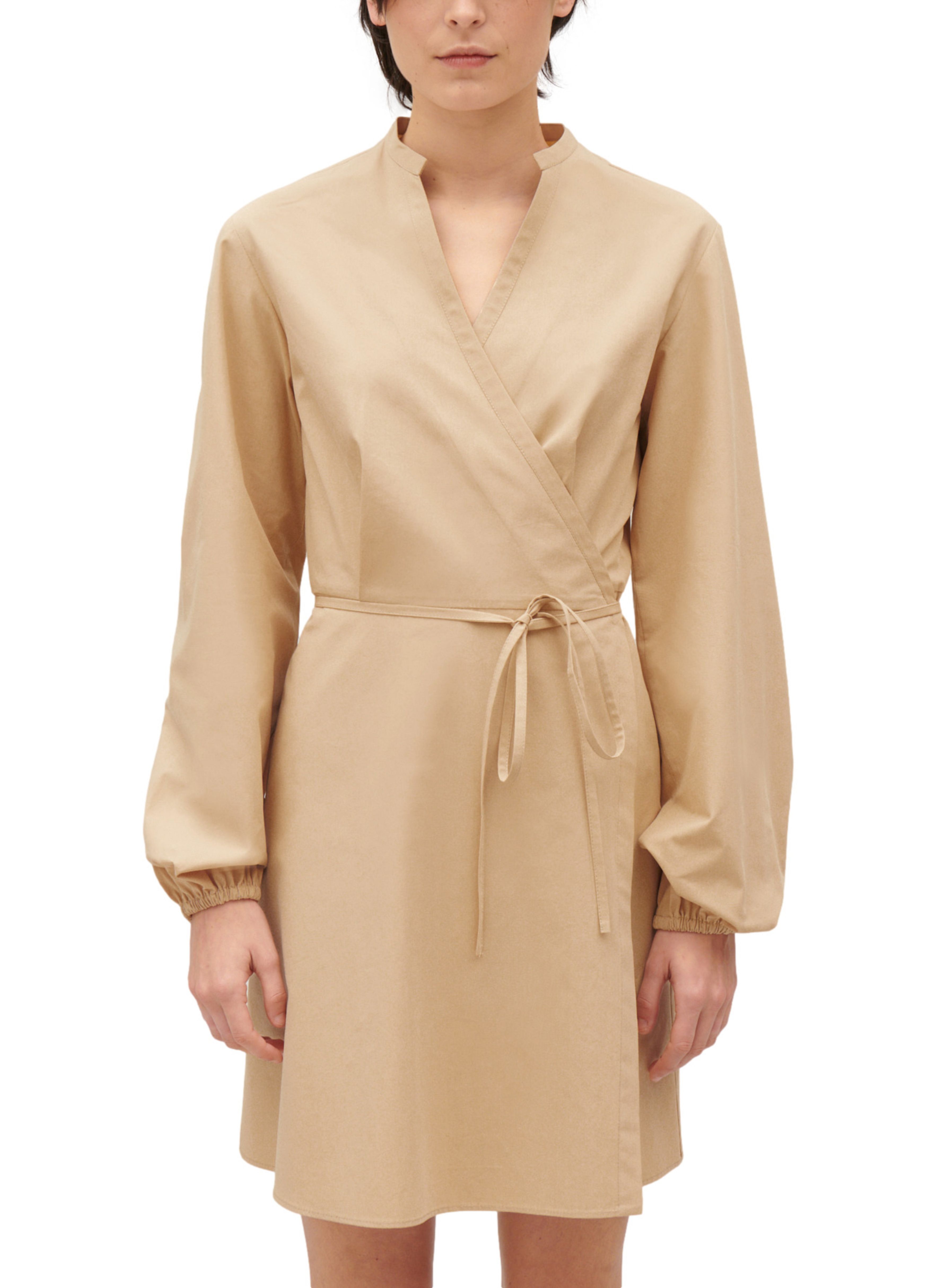  Wrap dress with mandarin collar