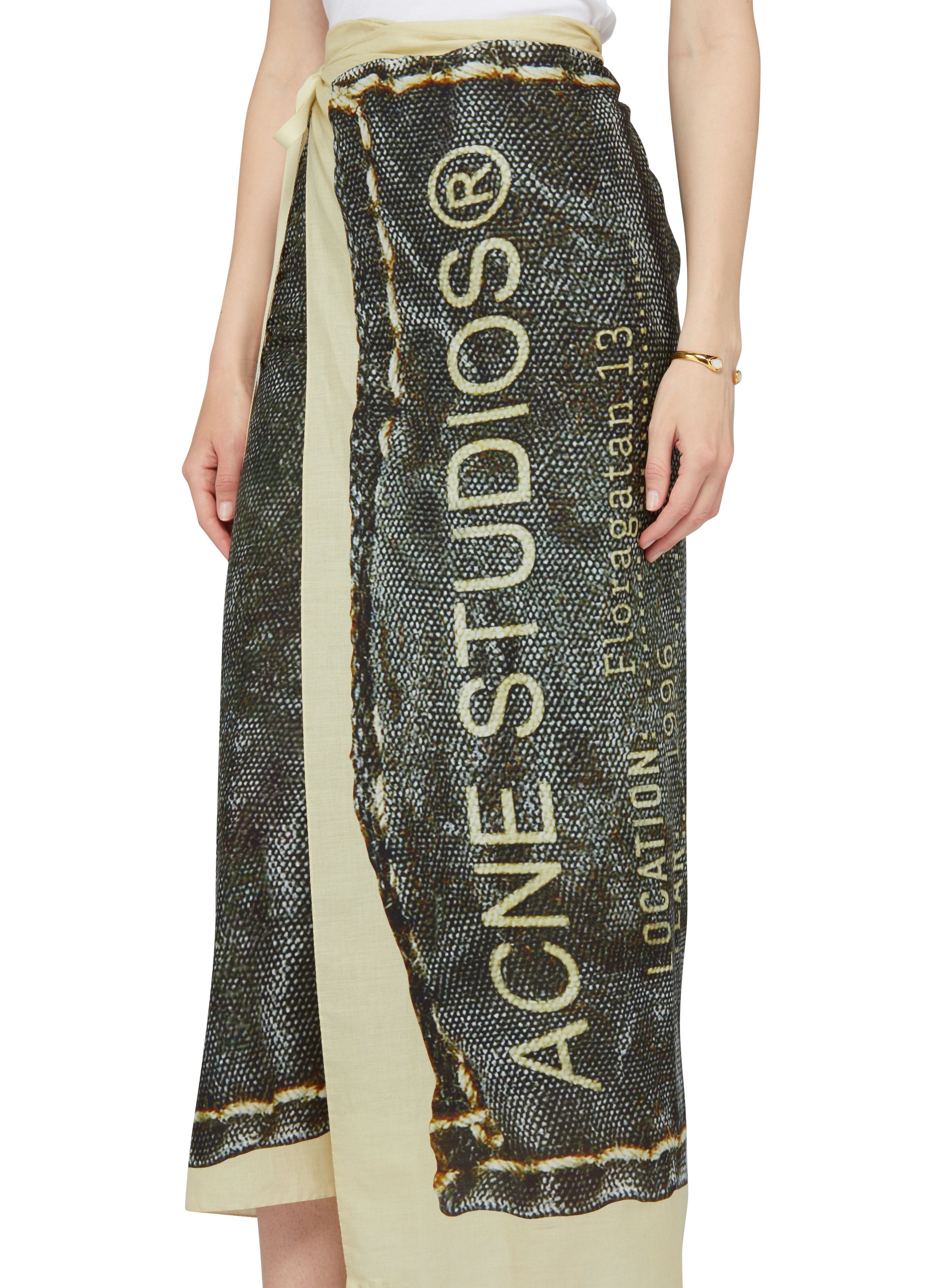 Acne Studios Printed pareo