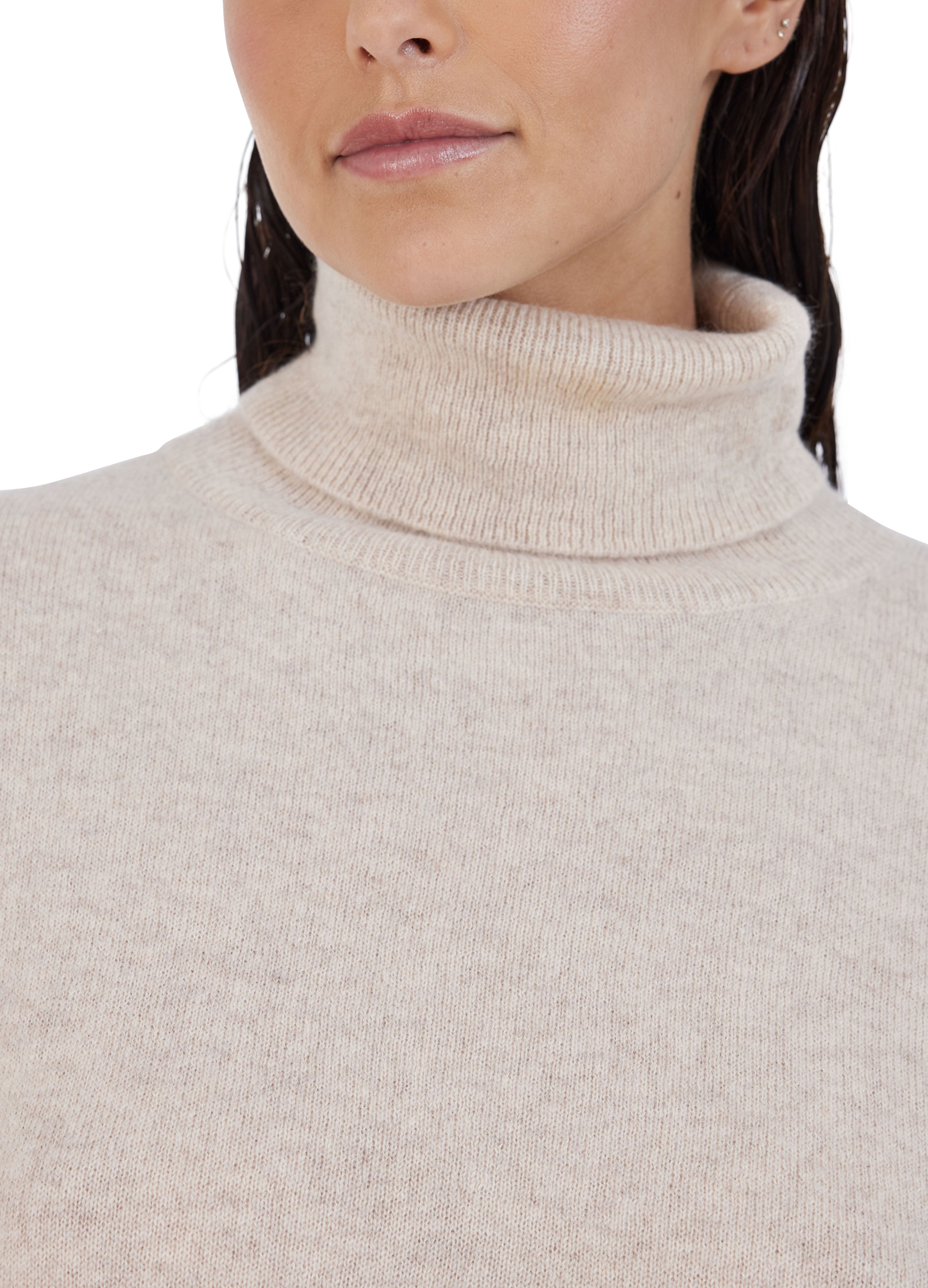  Margareth round neck cashmere poncho