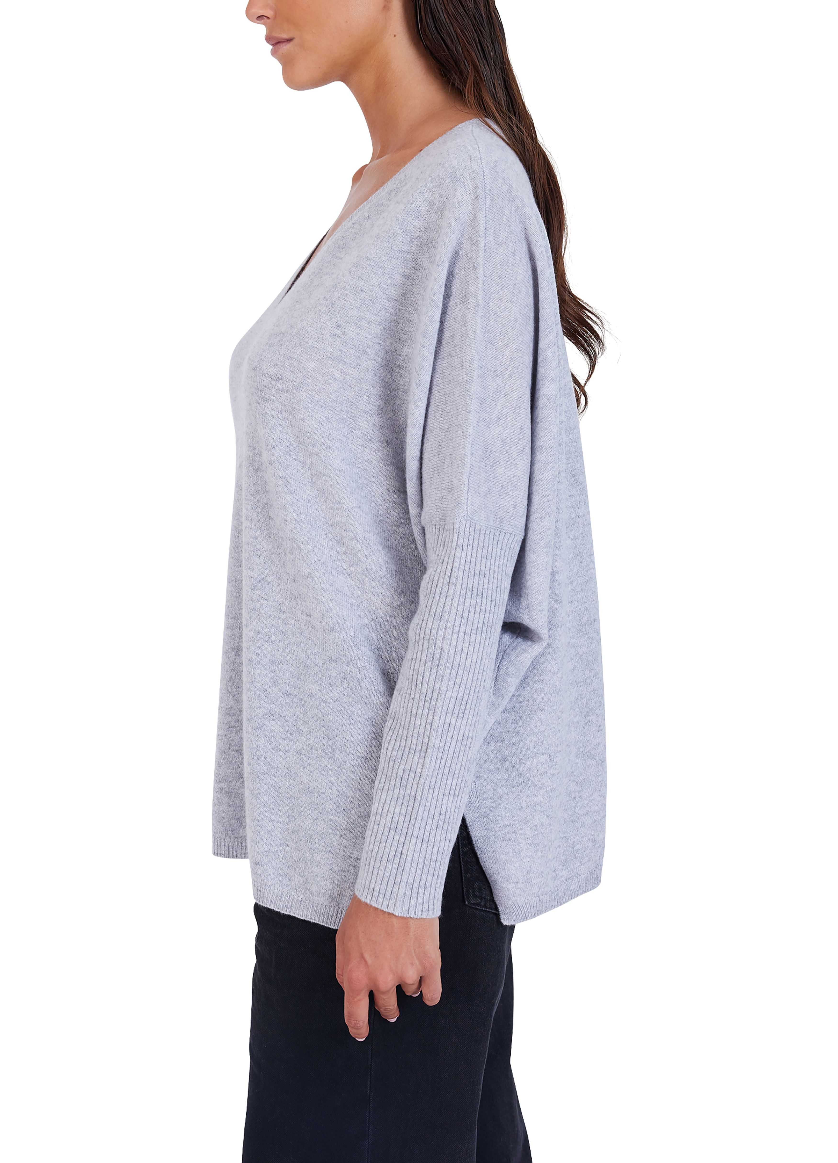  Faustine v-neck cashmere poncho