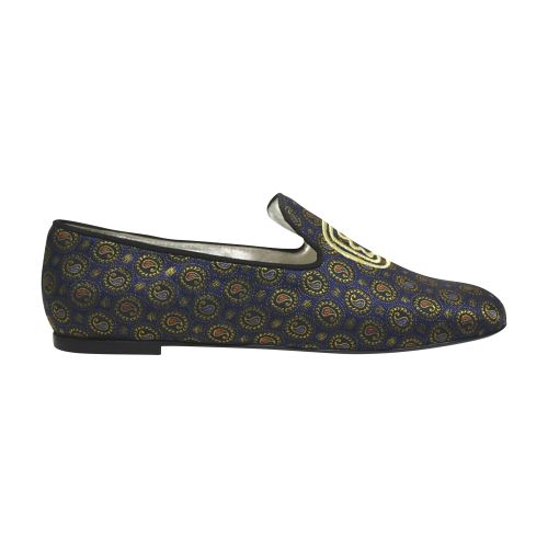  Embroidered loafers