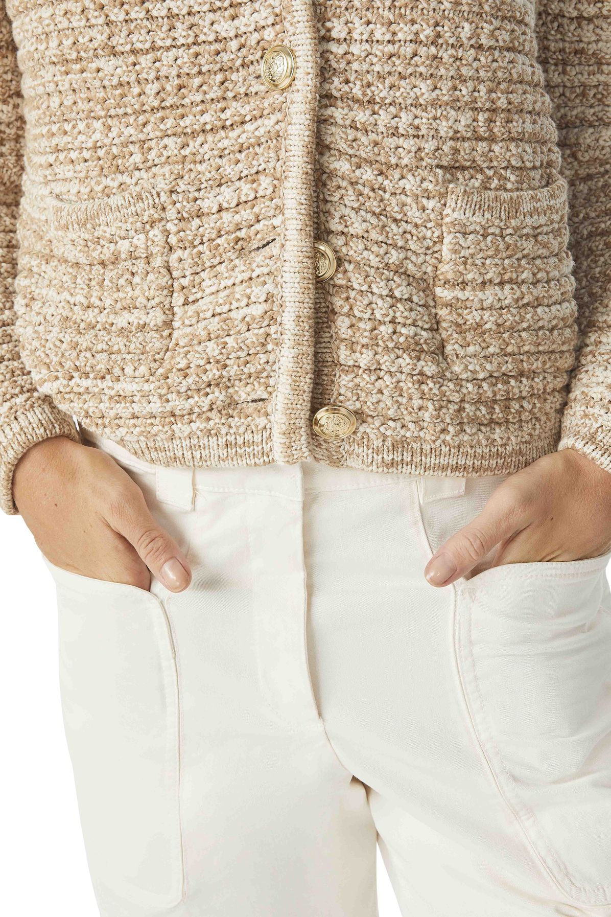  Guspa cardigan