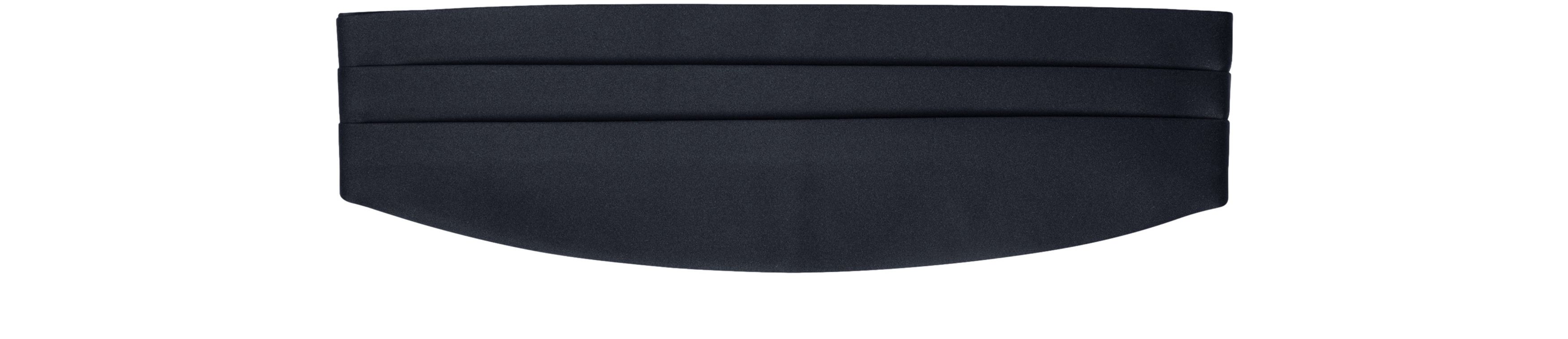  Satin pleated tuxedo belt