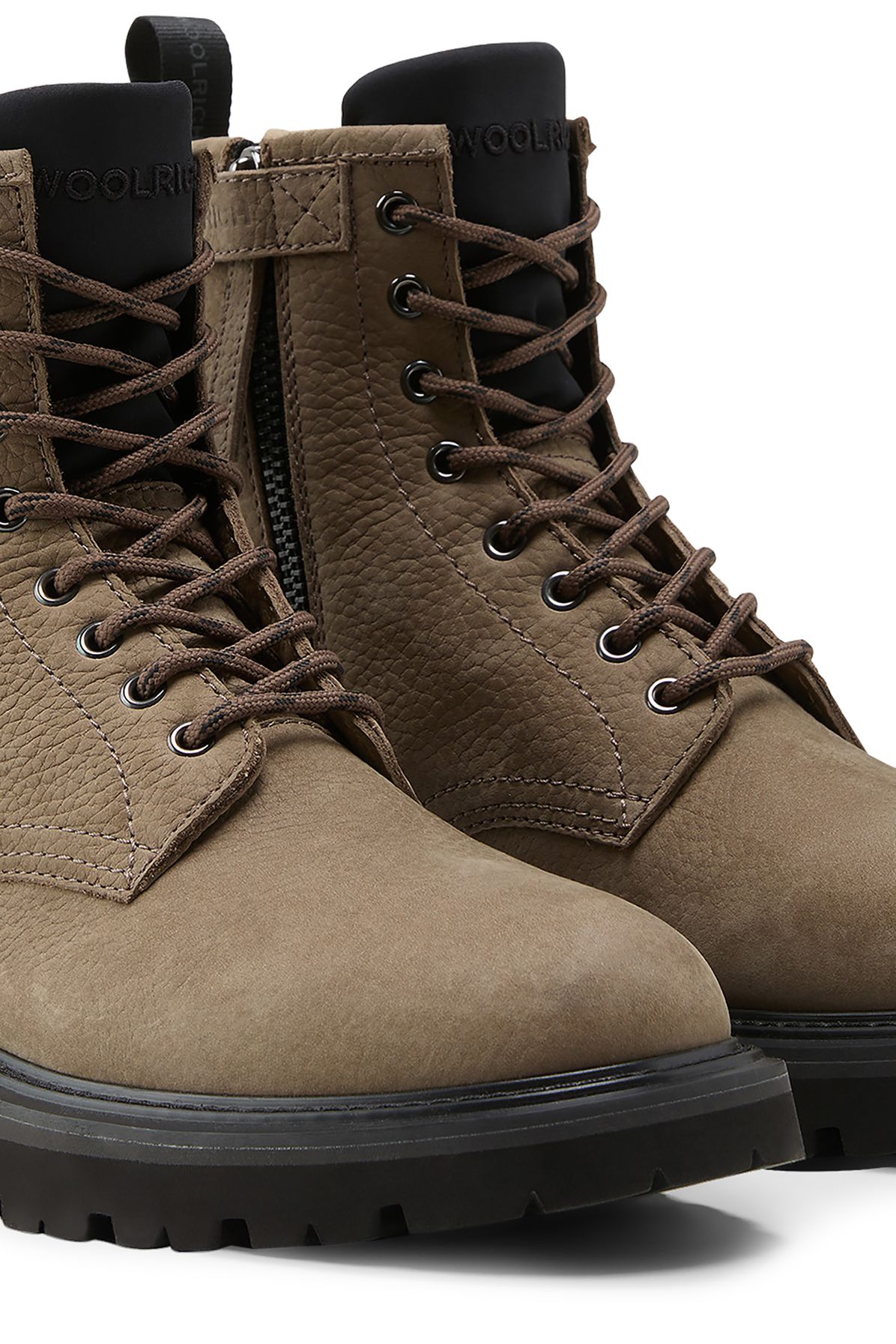 Woolrich New City Boots in Nabuk