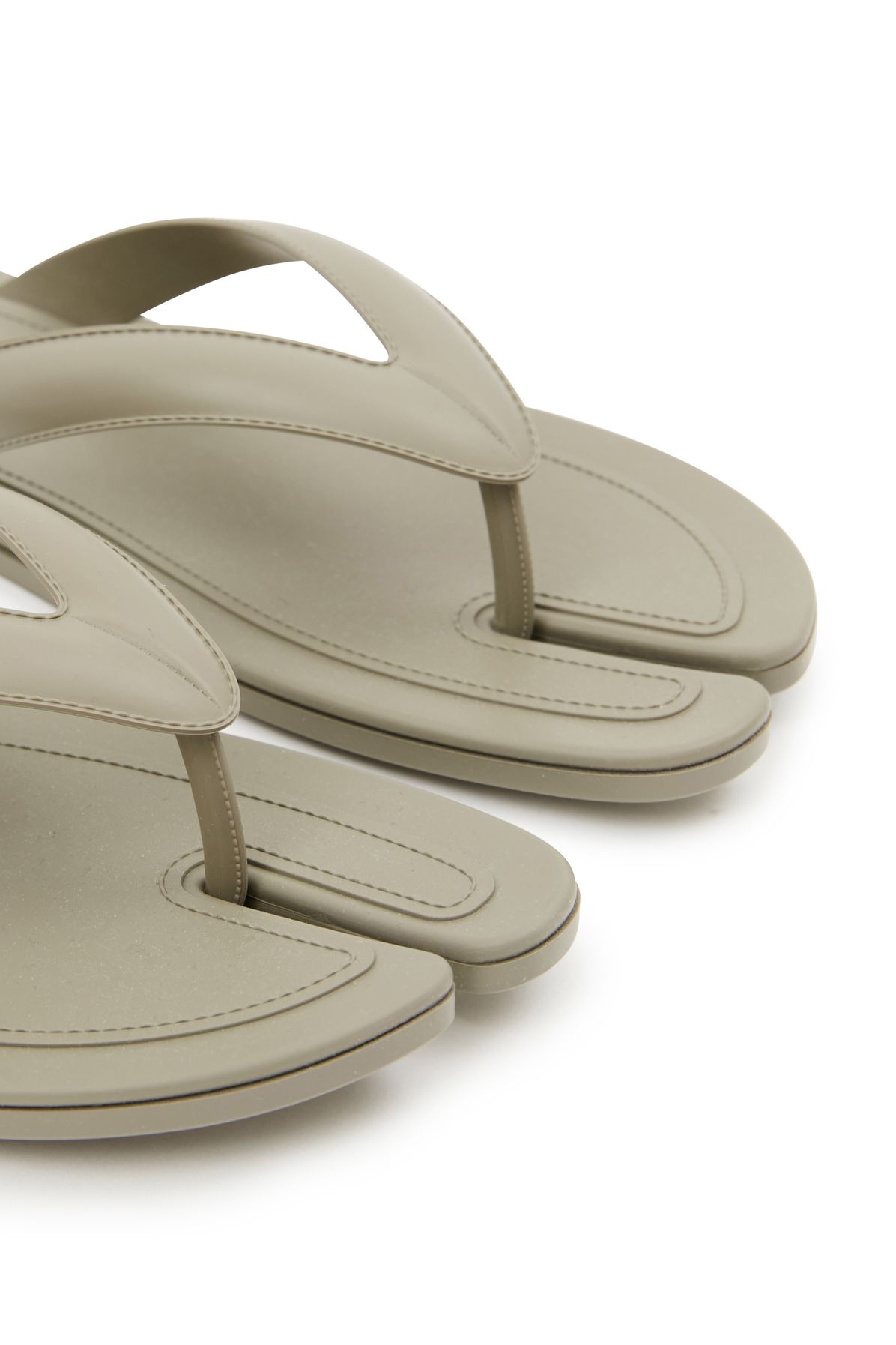 Maison Margiela Tabi Flip-Flops