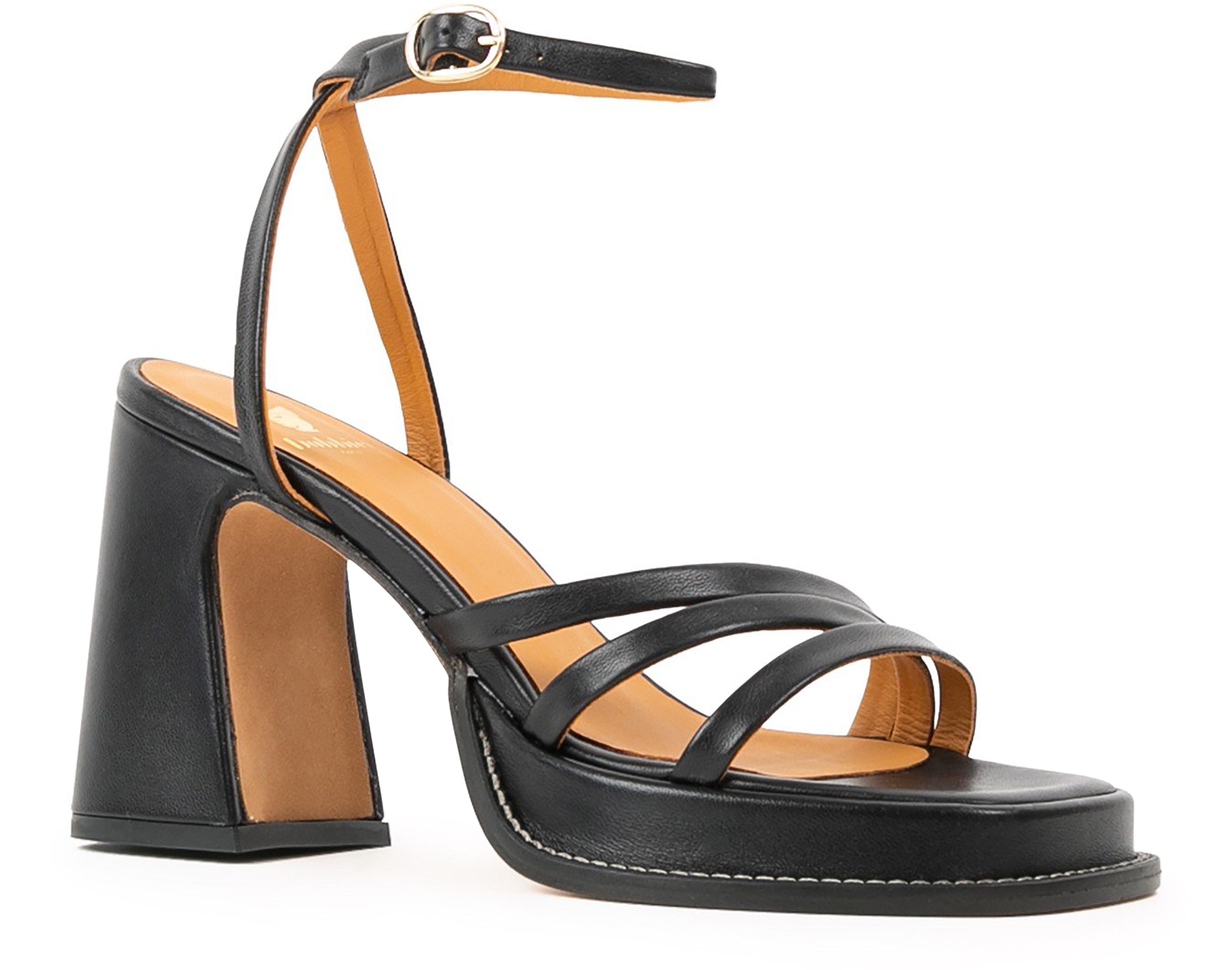  Heeled sandals Bella