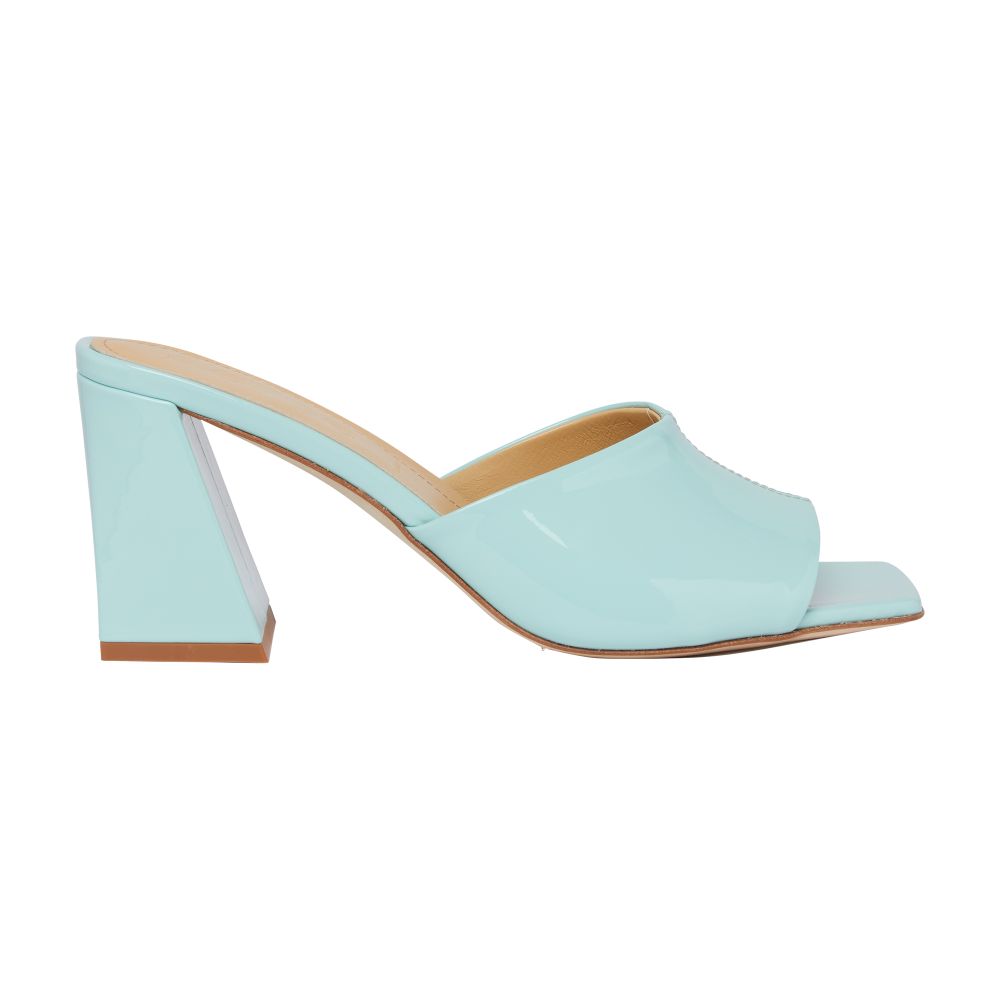 Aeyde Sandi patent calf leather acqua