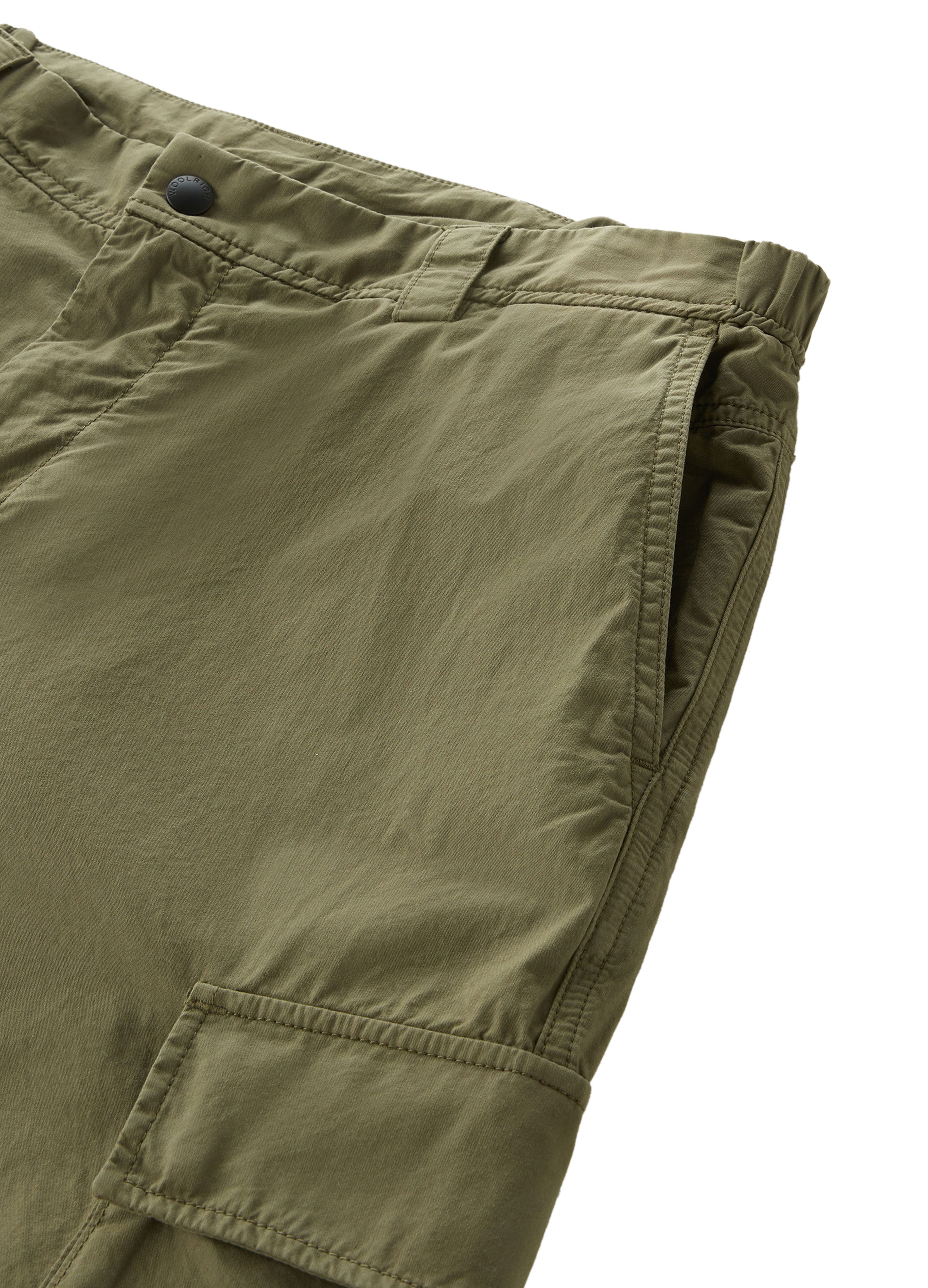 Woolrich Garment-dyed cargo pants in pure cotton gabardine