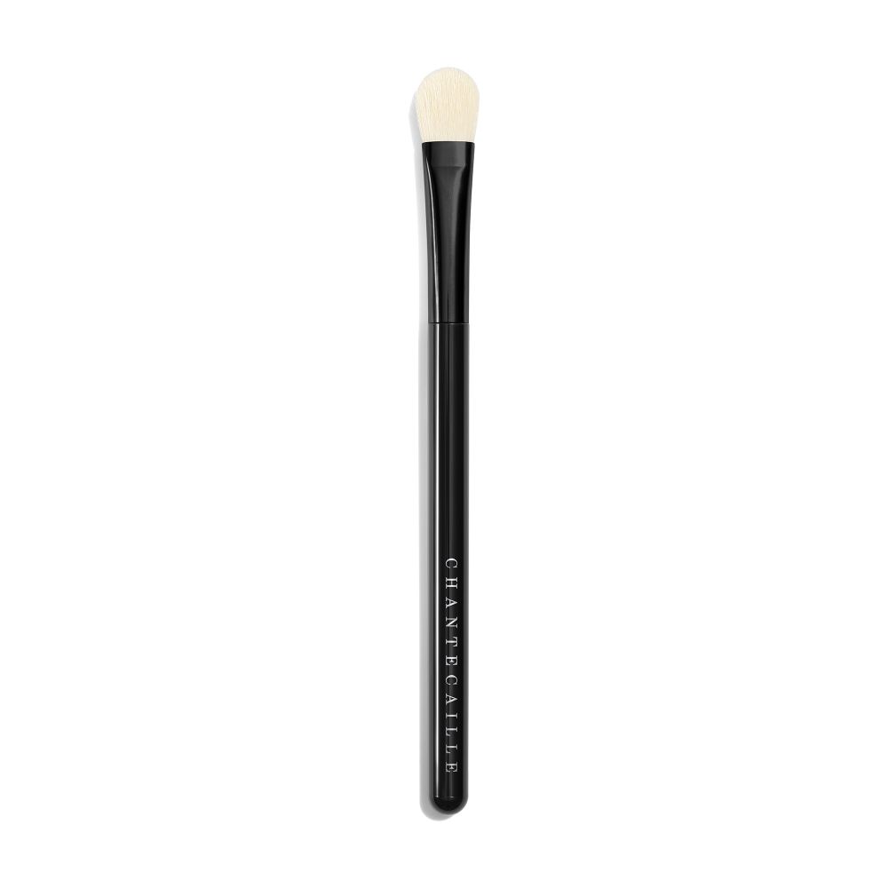 Chantecaille Shade and Sweep Eye Brush