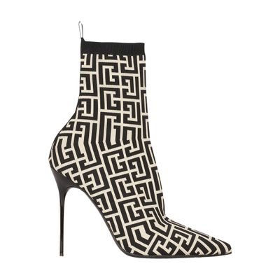 Balmain Pointed boots with monogram jacquard motif