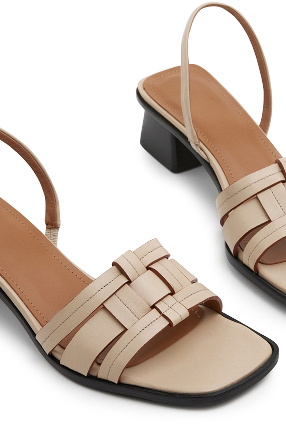  Freja sandals