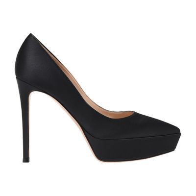 Gianvito Rossi Dasha Court shoes